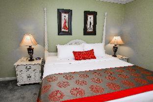 Quadruple Room with Two Queen Beds - Non Smoking/Interior Hall photo 2