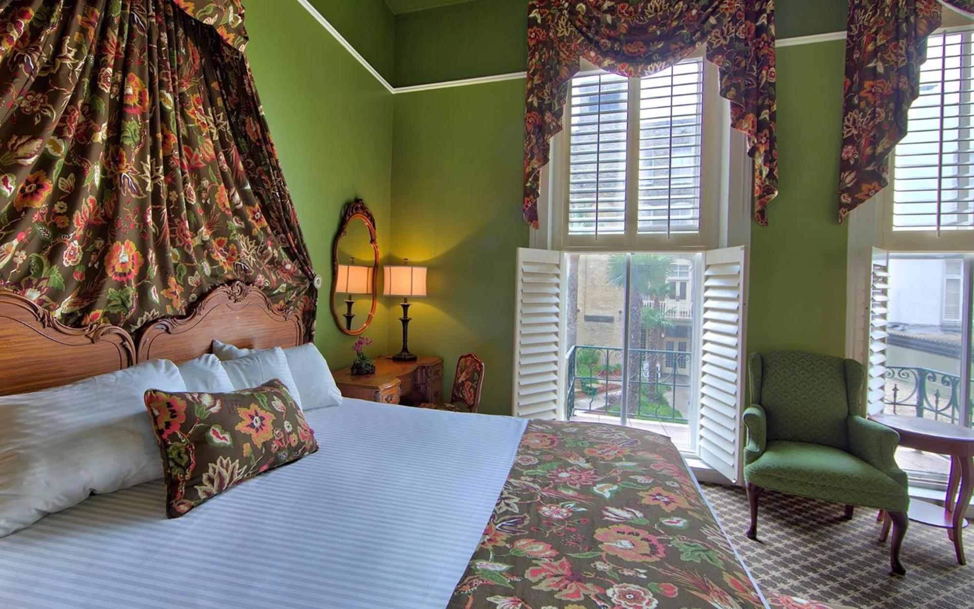 Suite with Balcony