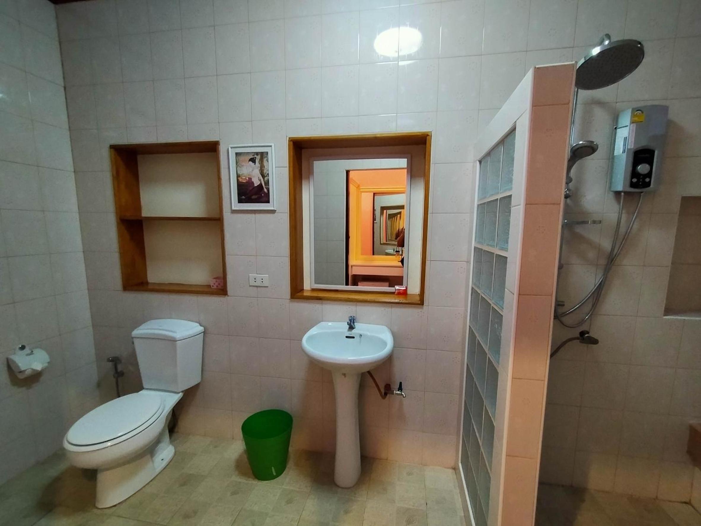 Standard Triple Room photo 2