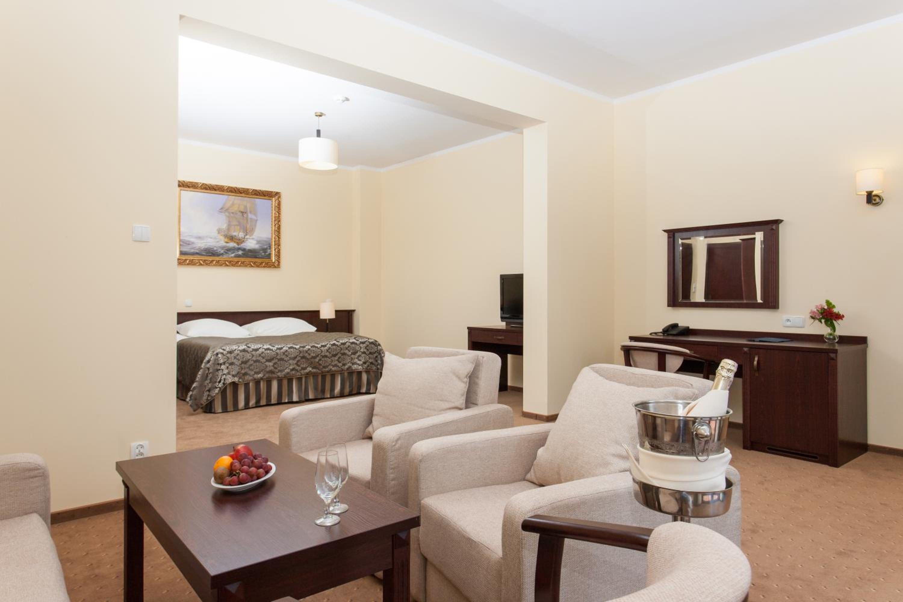 Superior Double Room - Photo 1