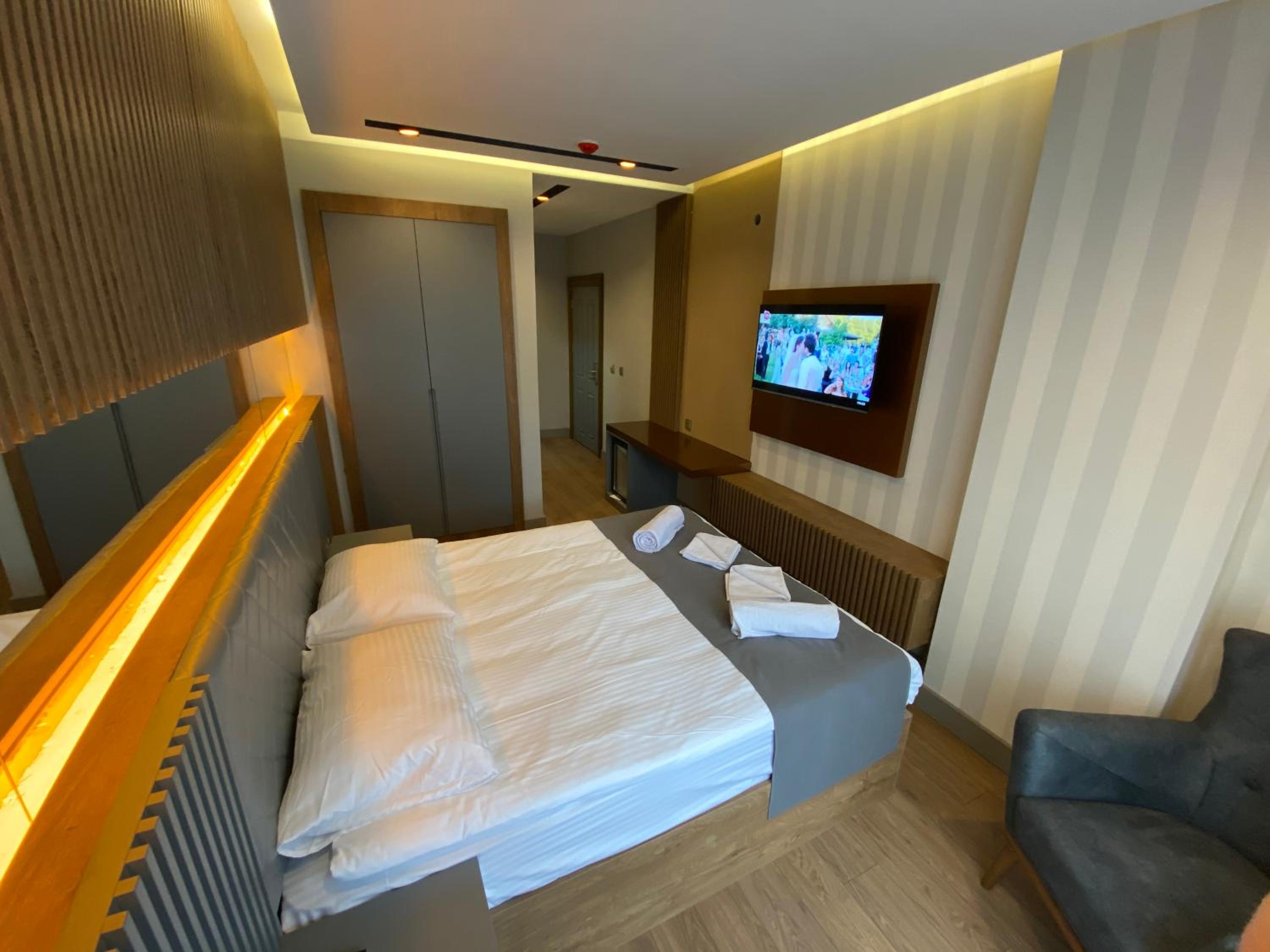 Single Room photo 2