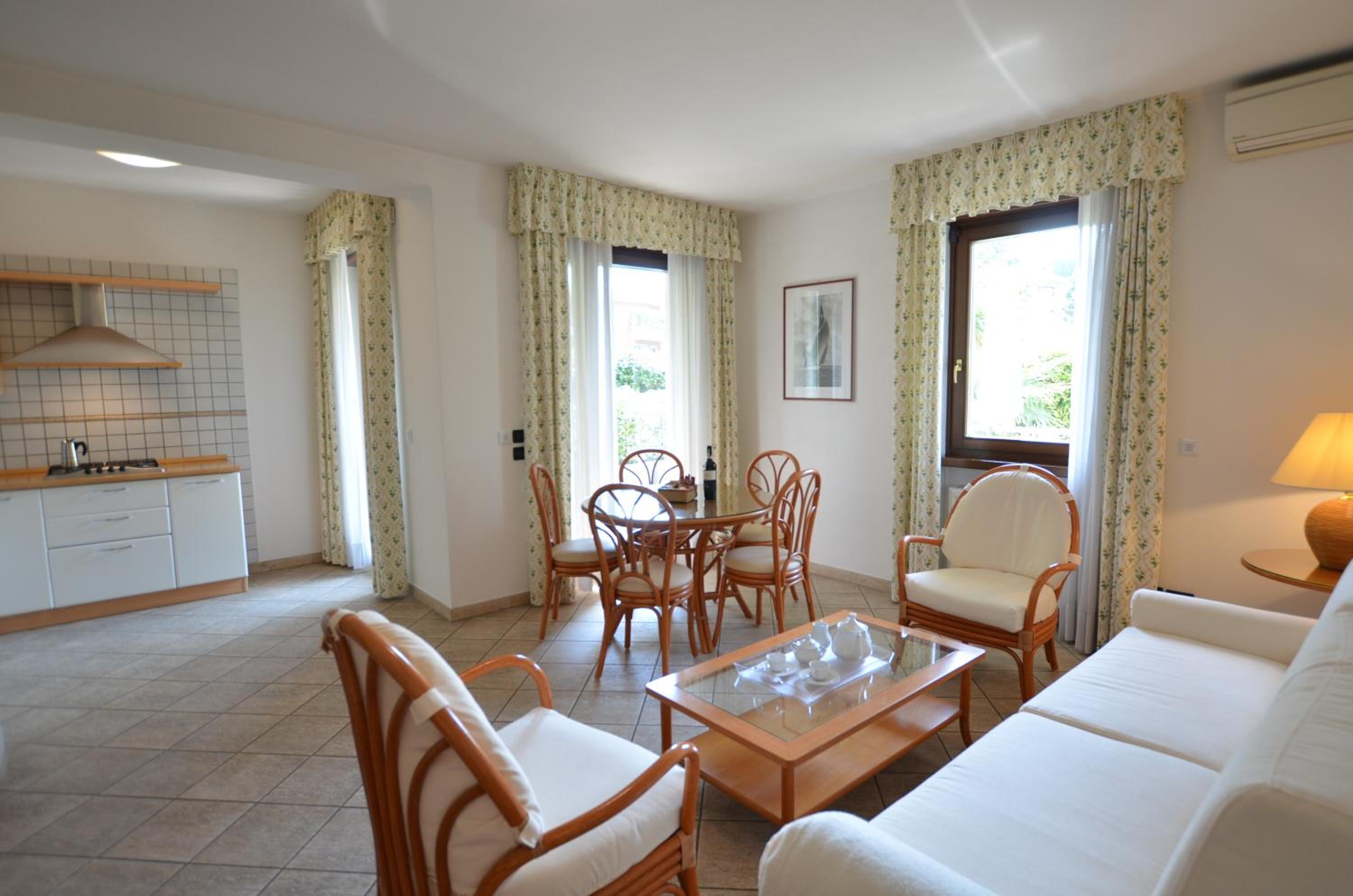 One-Bedroom Apartment with Balcony