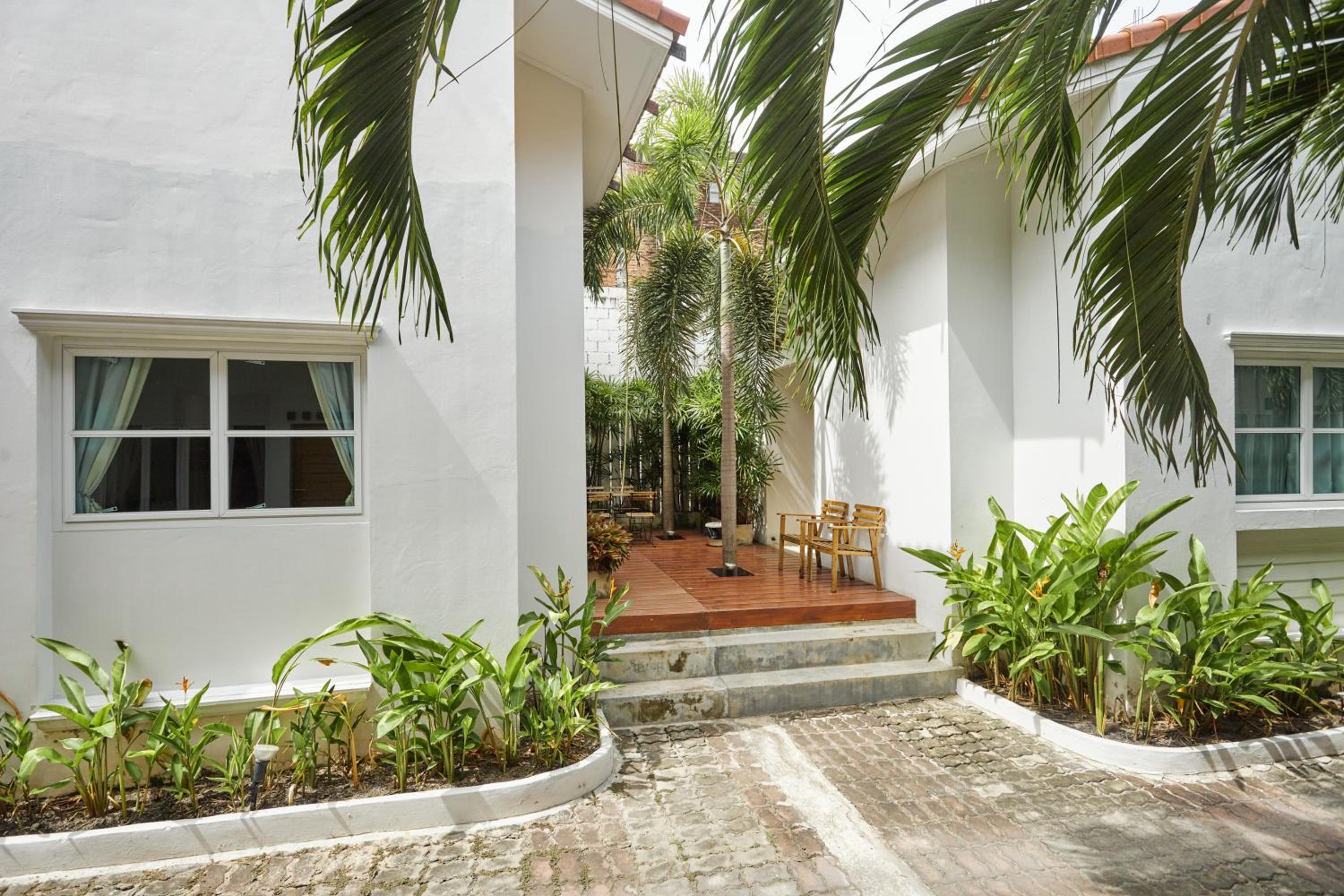 Two-Bedroom Family Villa - Photo 2