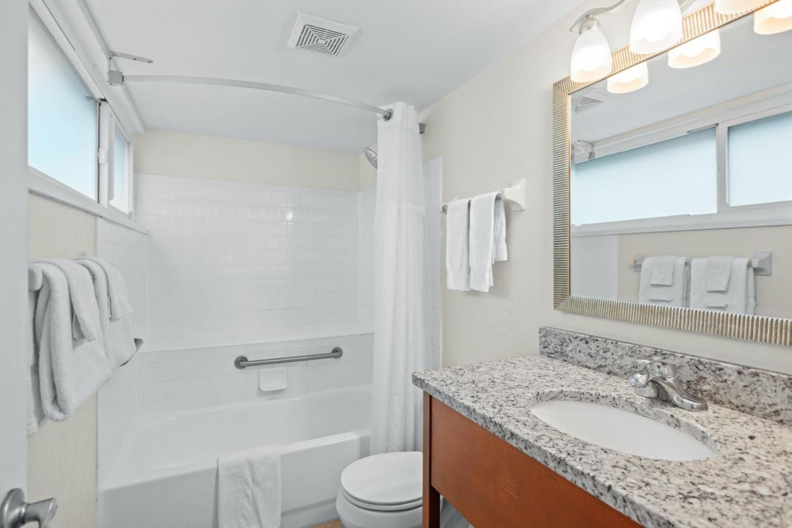 Two-Bedroom Apartment with Partial Ocean View