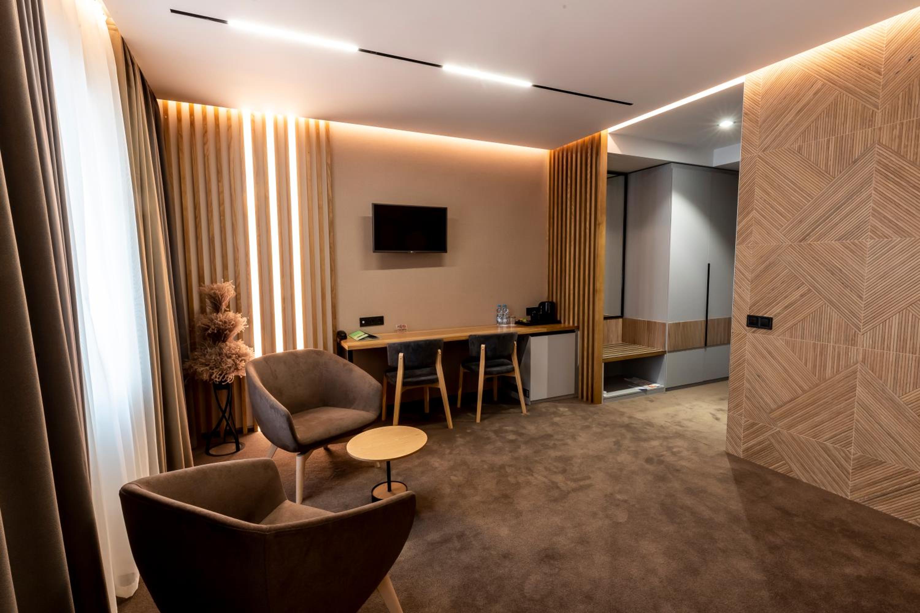 Superior Junior Suite photo 3