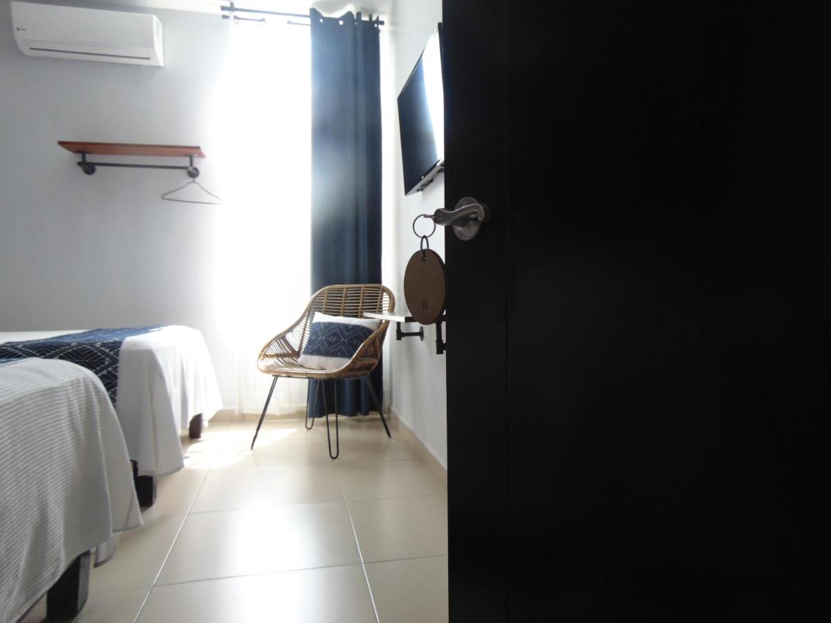 Standard Twin Room photo 2