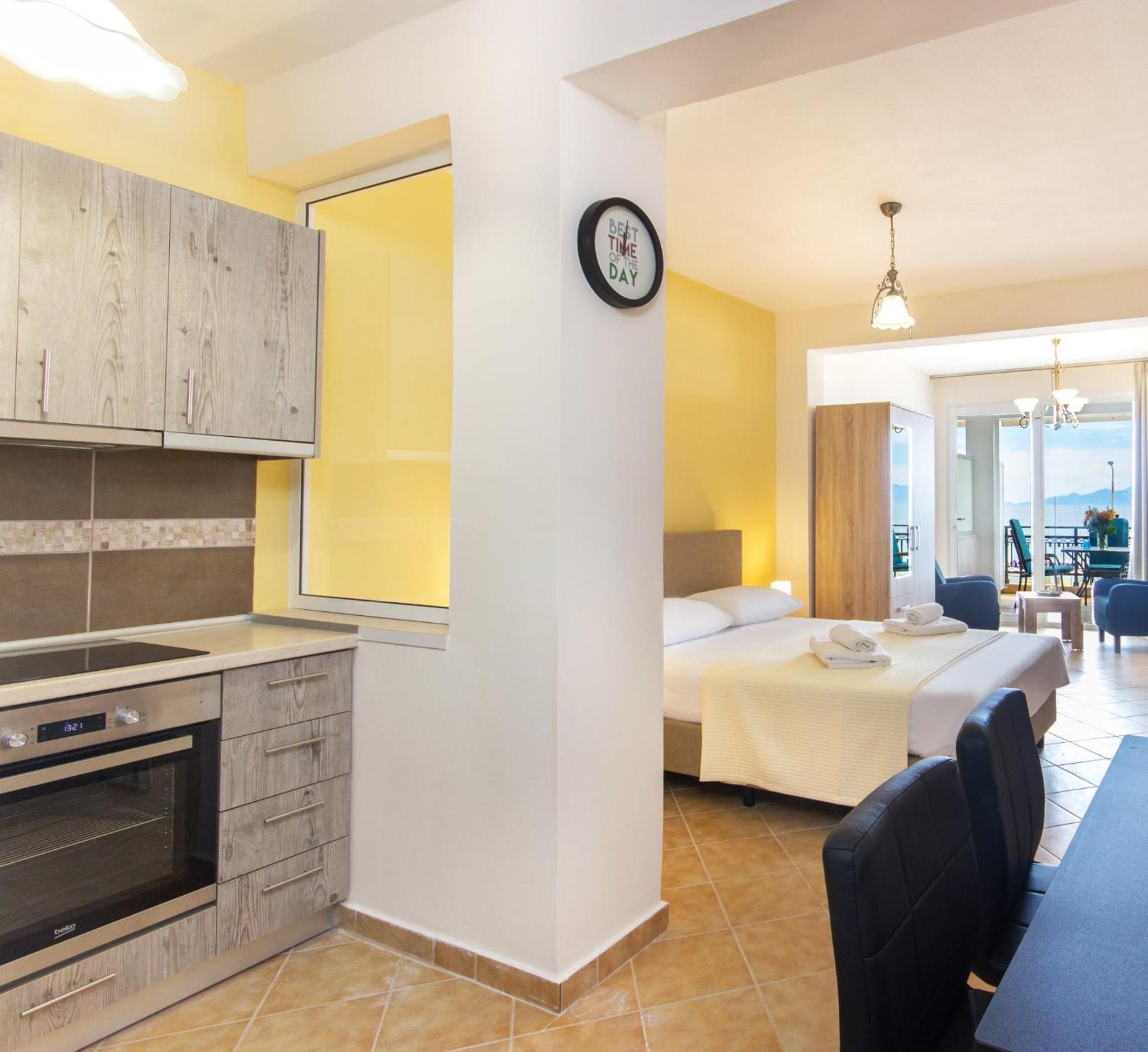 Apartment With Sea View
