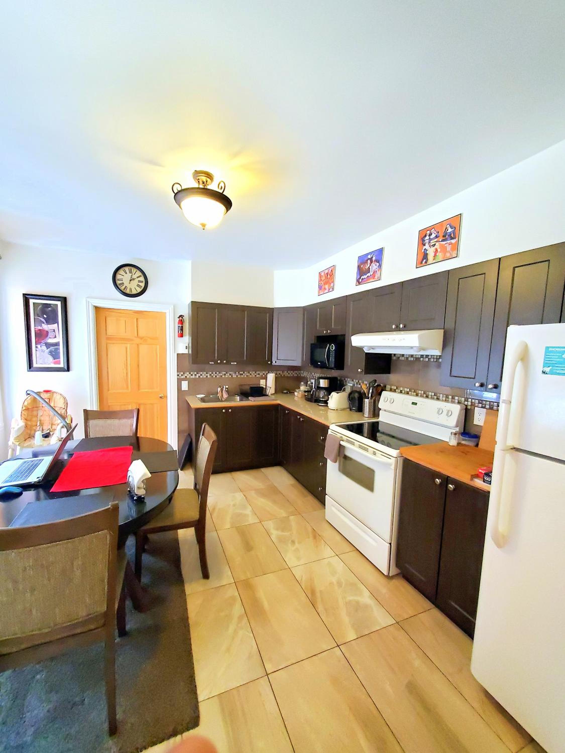 Double Room - Photo 8