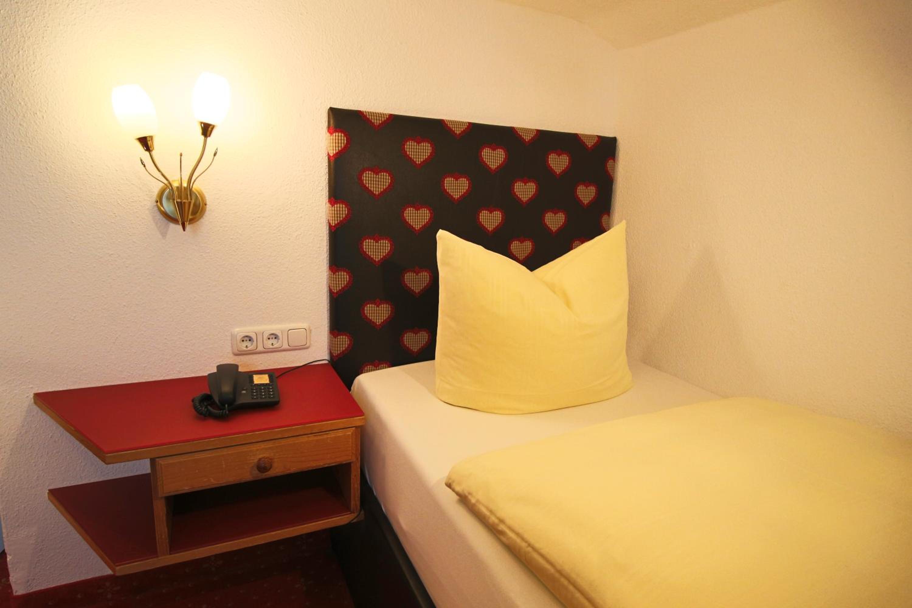 Single Room with Balcony photo 1
