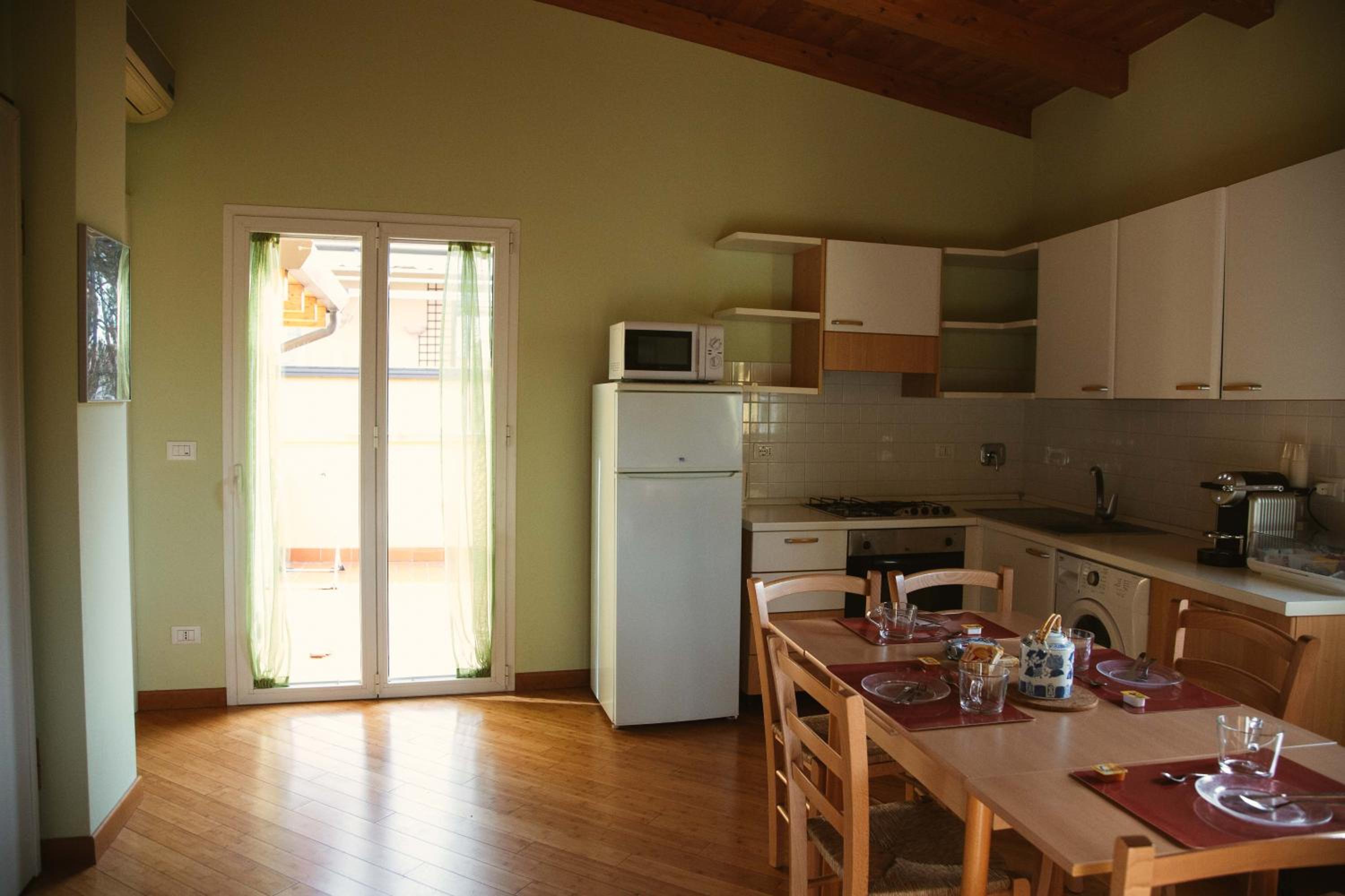 Double or Twin Room - Photo 3