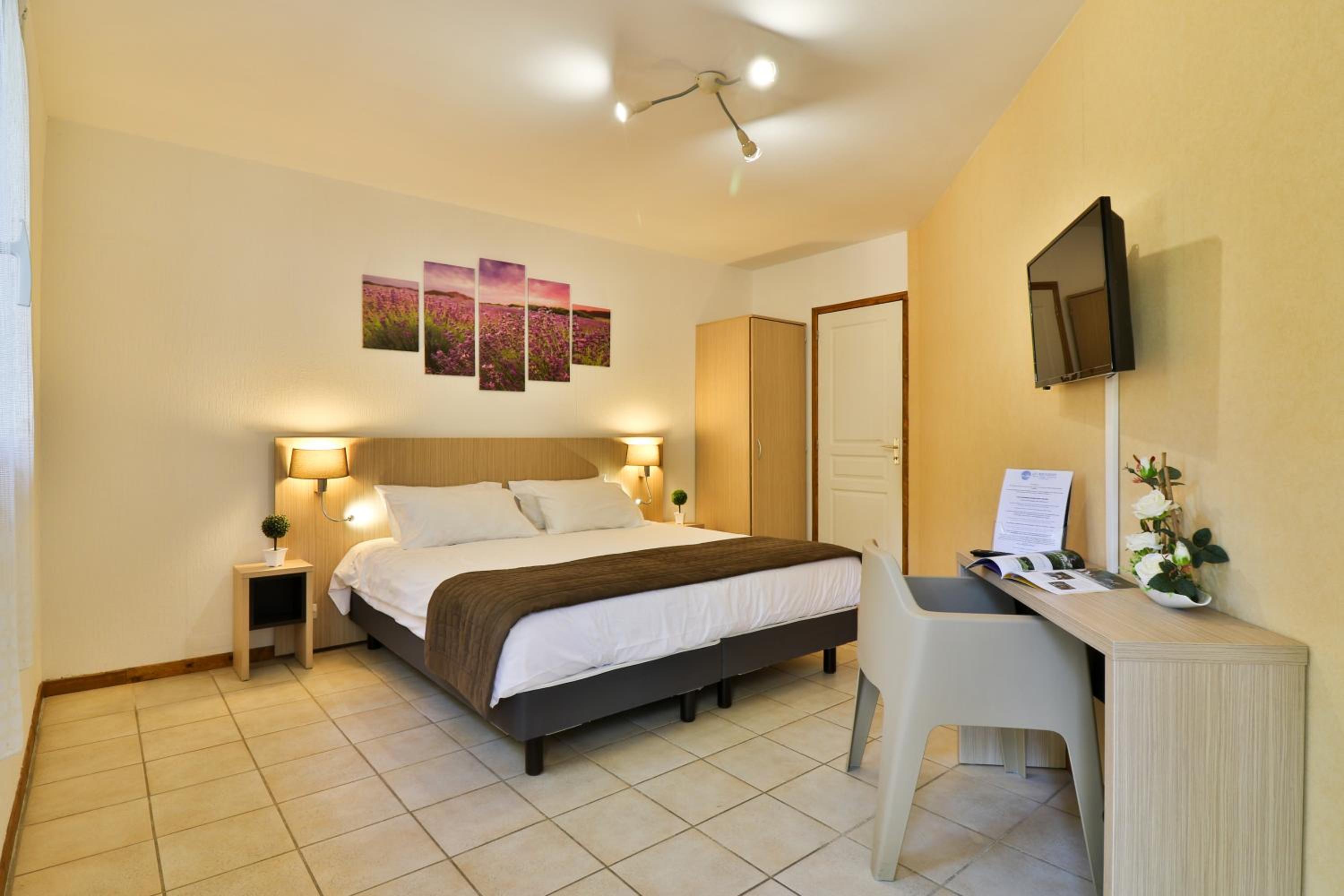 Double Room photo 3