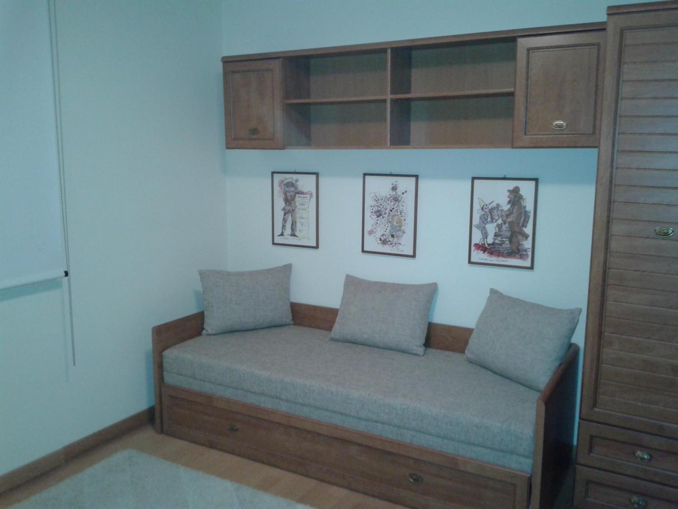 Apartment with Sea View - Photo 4
