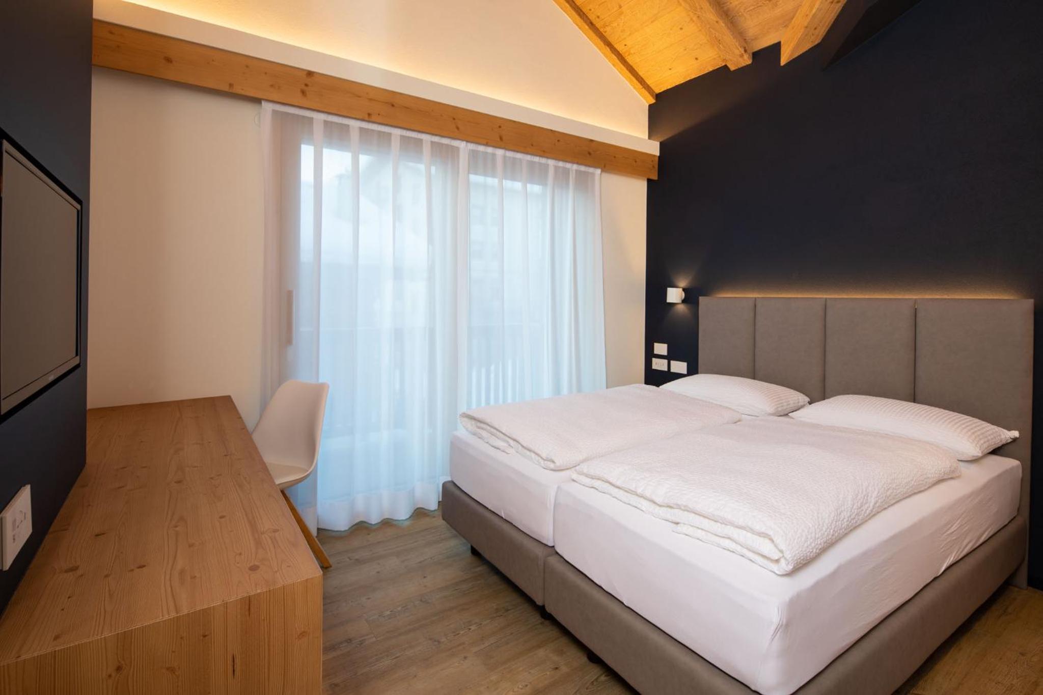 Double or Twin Room with Balcony