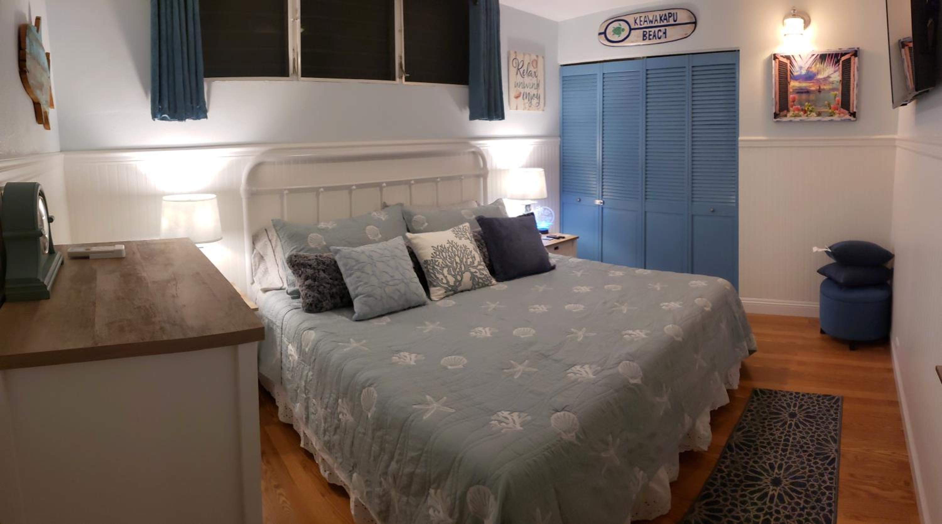 One-Bedroom Apartment - Photo 9