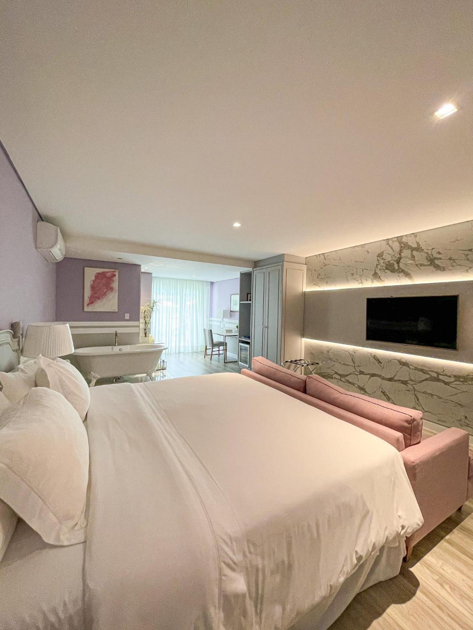 King Suite photo 3