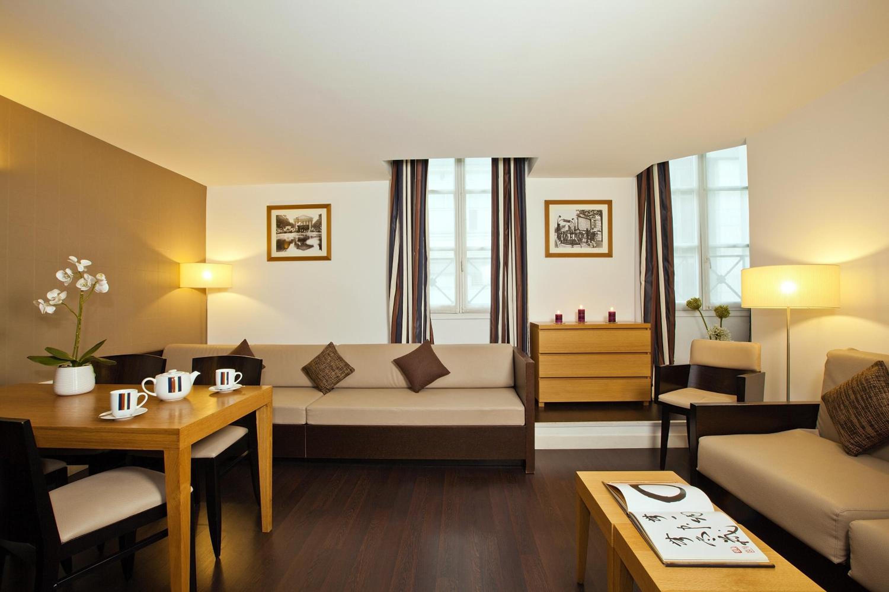 Executive Duplex Apartment photo 2