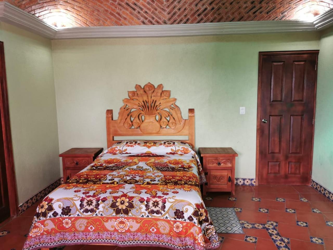 Standard Double Room - Photo 1
