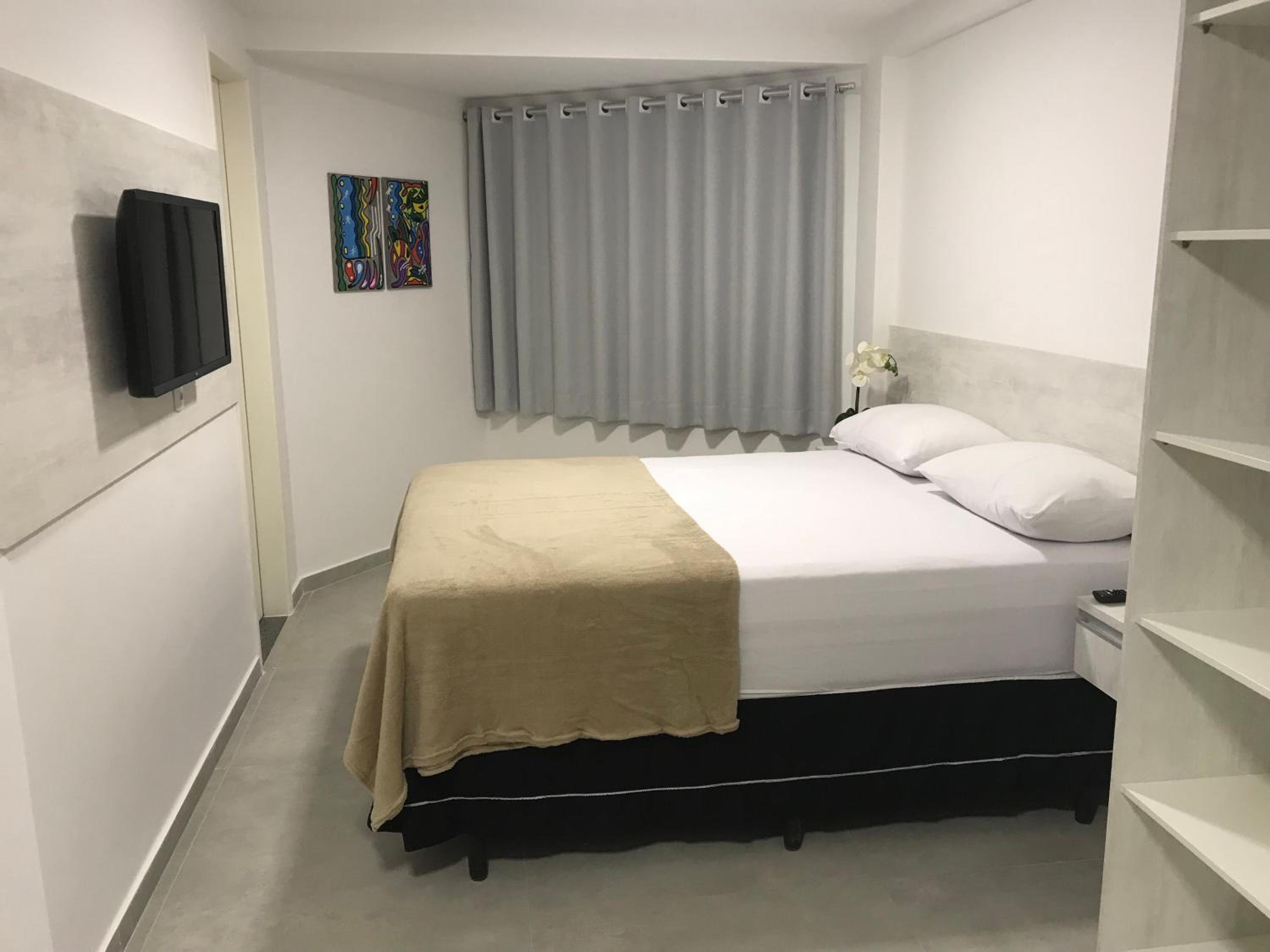Studio Apartment - Photo 6