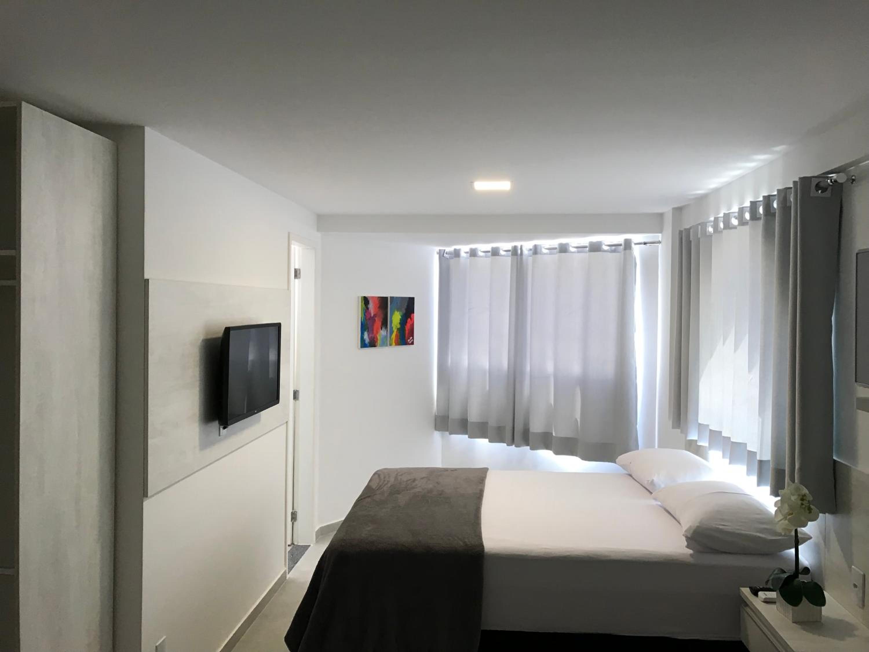 Studio Apartment - Photo 18
