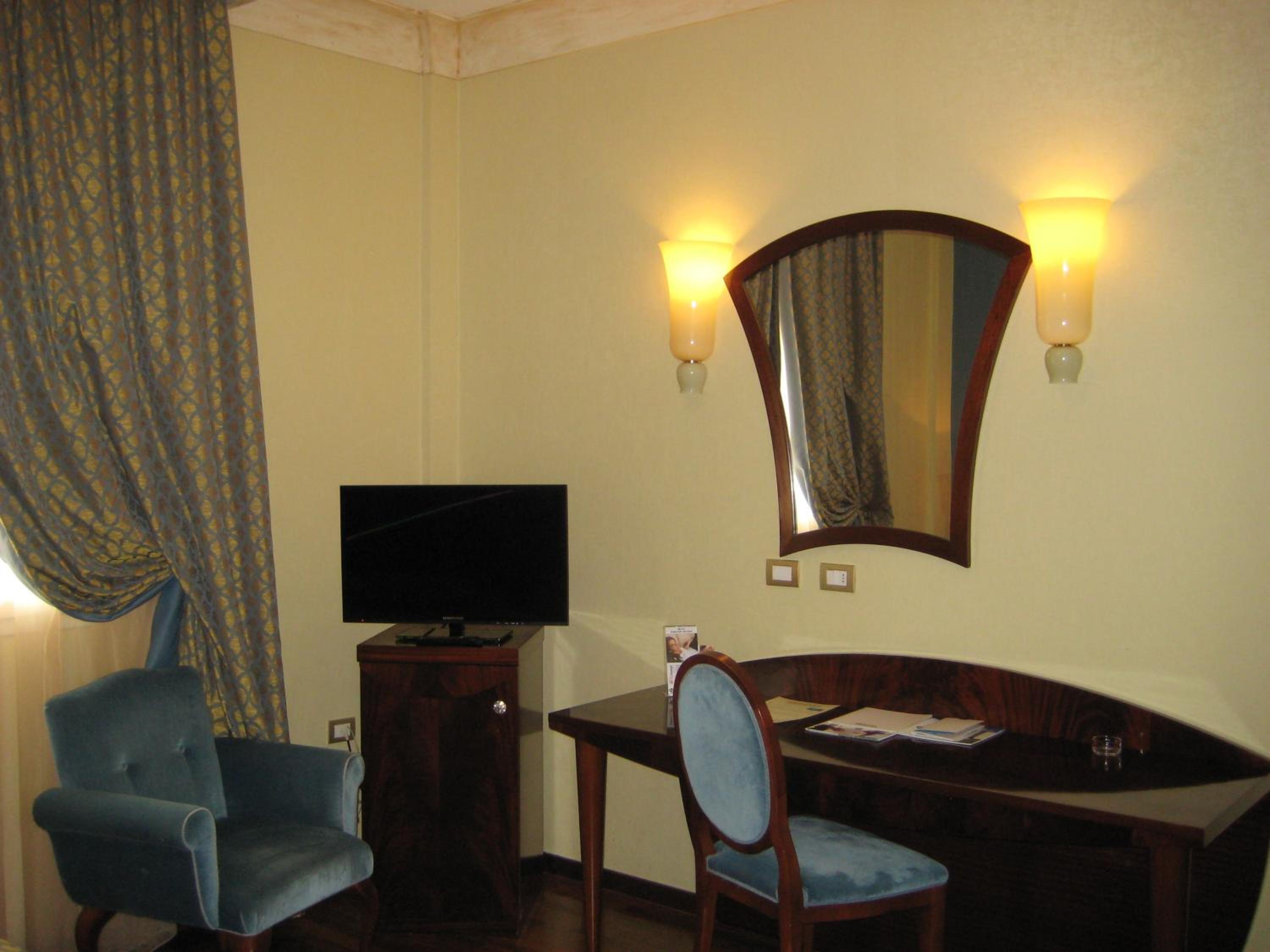 Superior Double Room - Photo 4