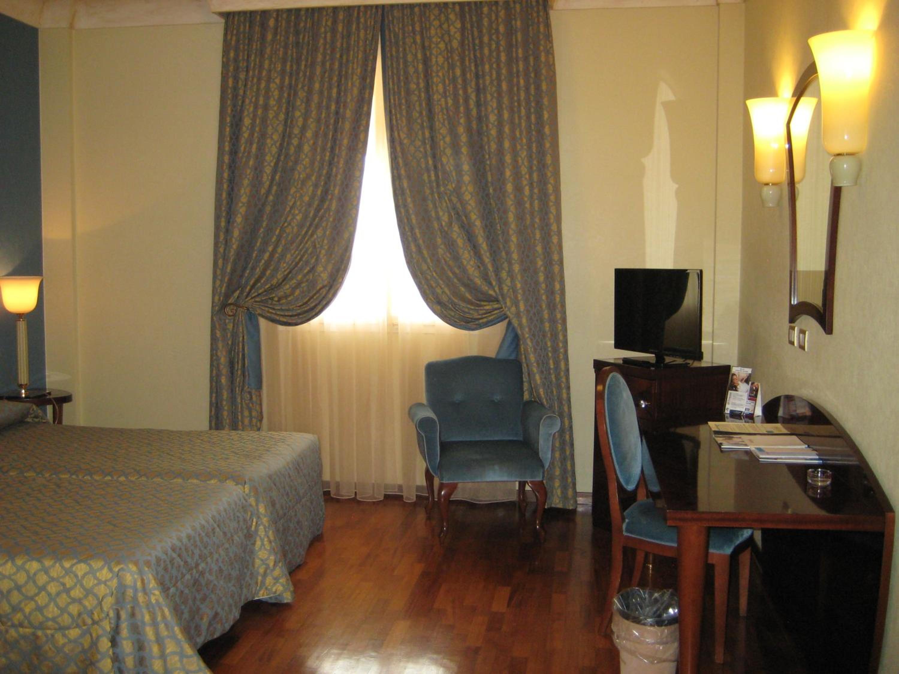 Superior Double Room - Photo 13