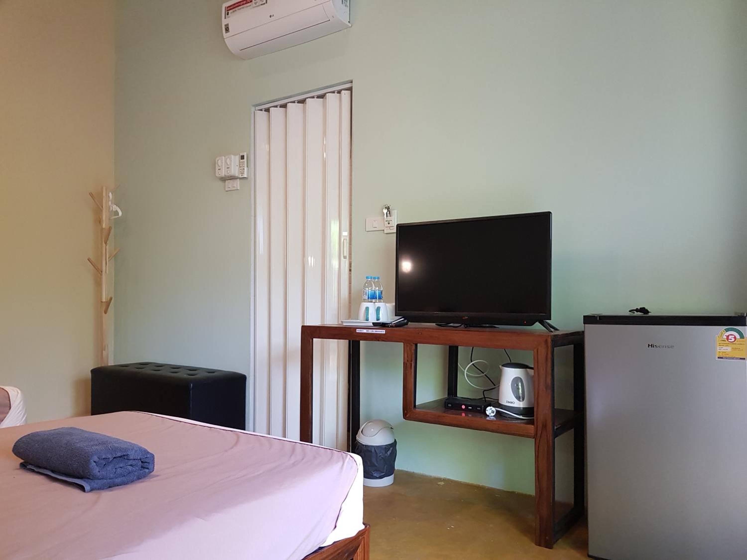Deluxe Twin Room photo 2