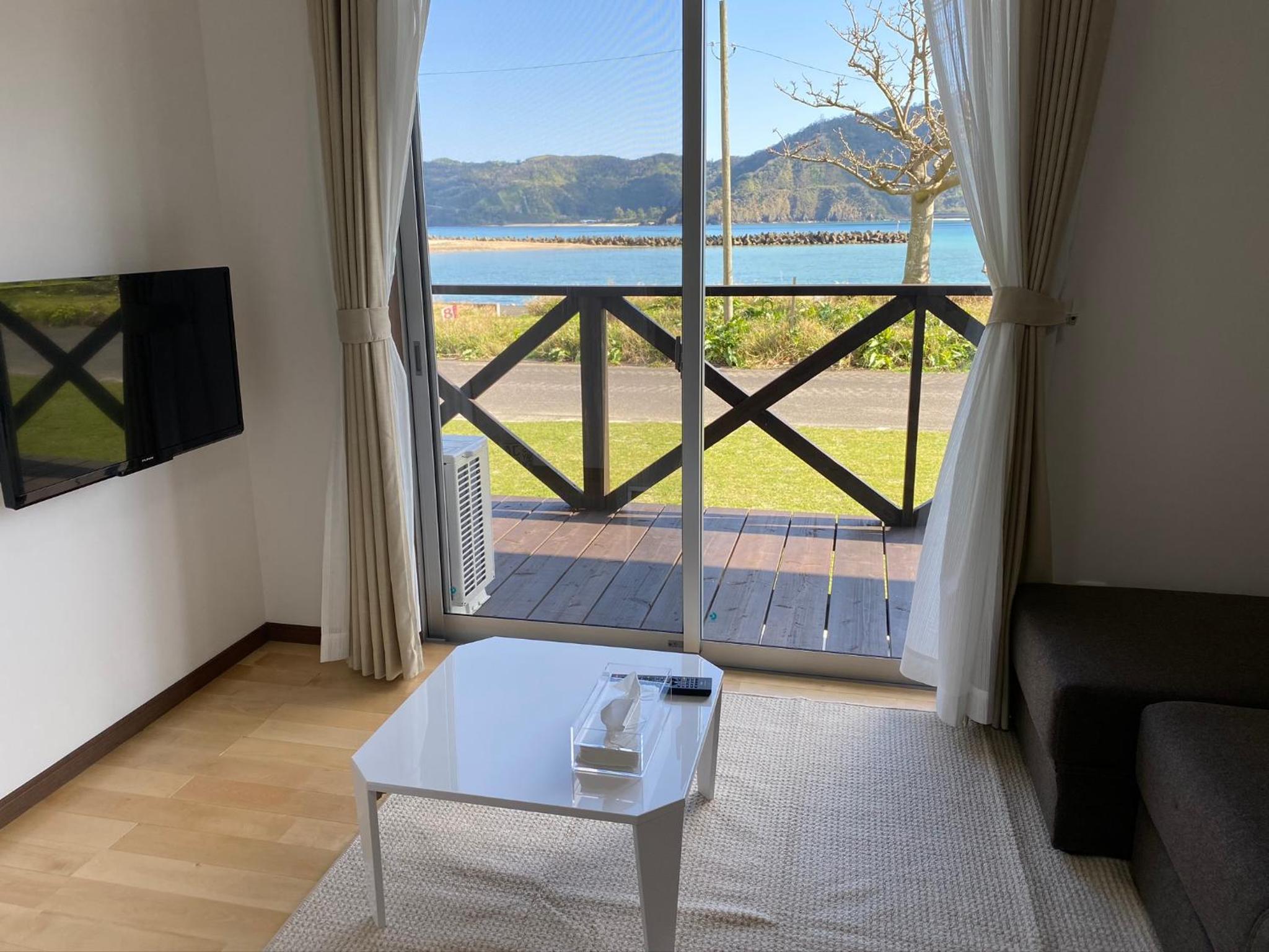 Standard Twin Room With Sea View photo 2