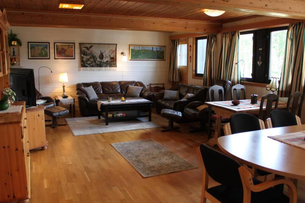 Two-Bedroom Apartment - Photo 1