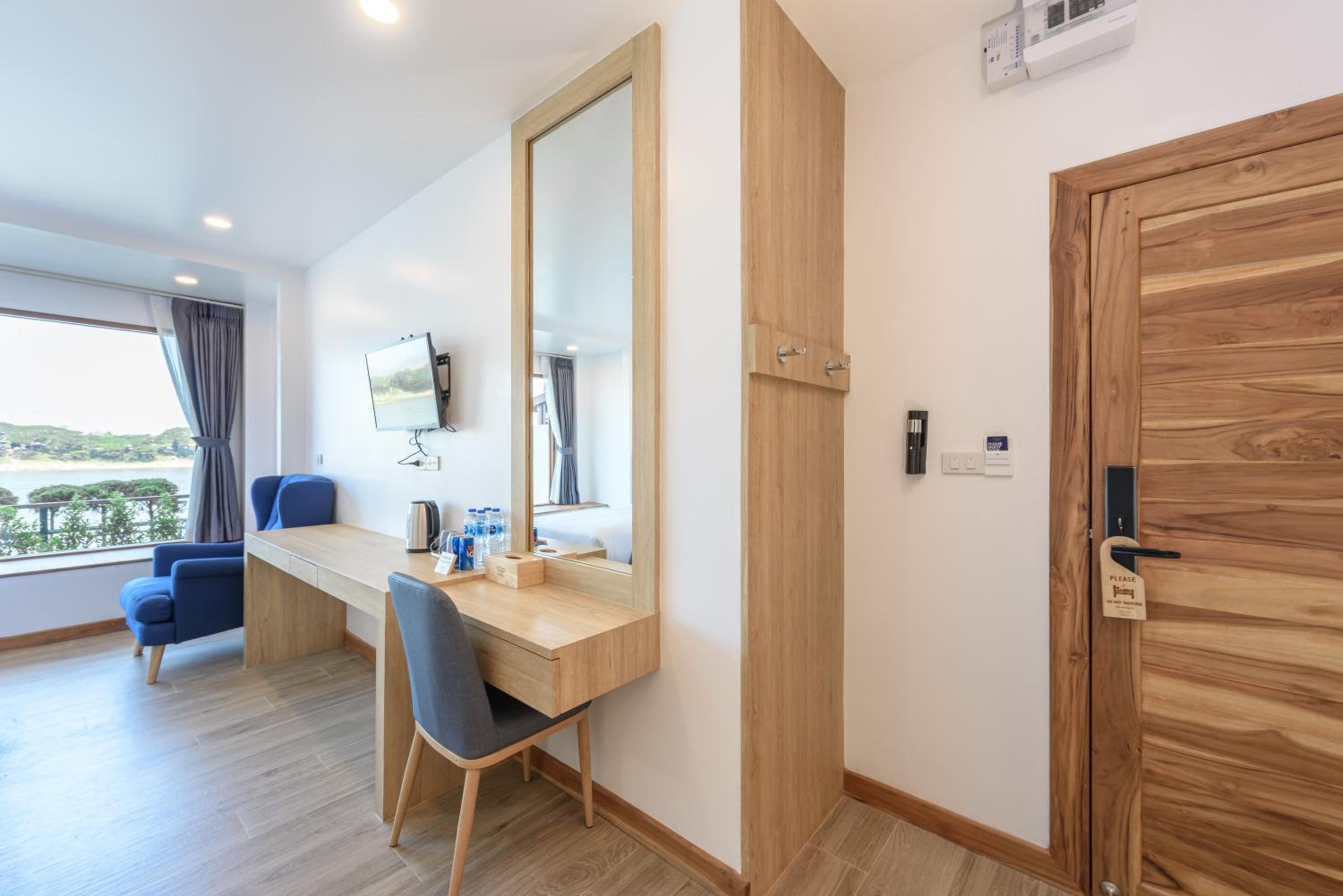 Executive Twin Room - Photo 3