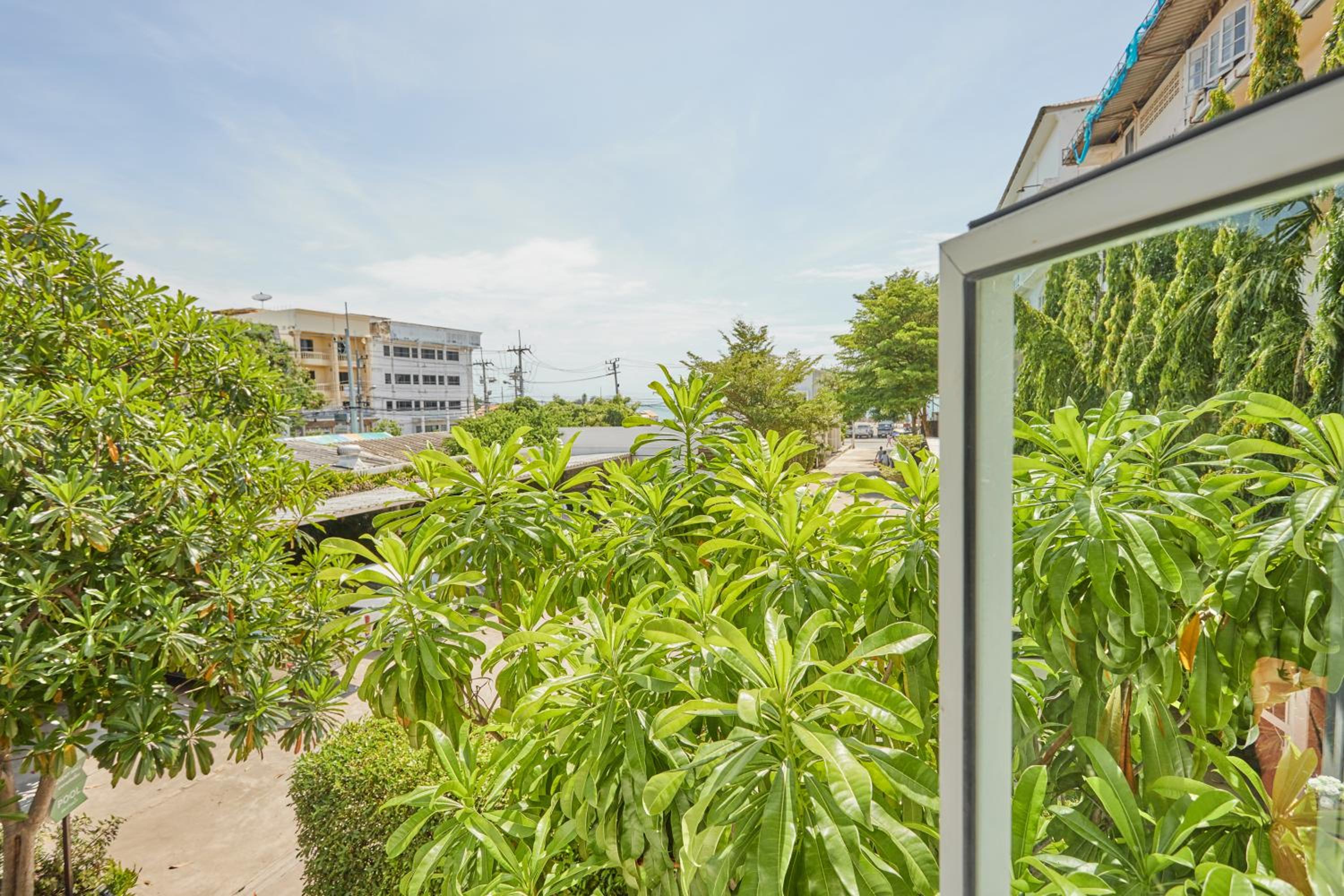 Three-Bedroom Villa - The Talay Villa - Photo 9