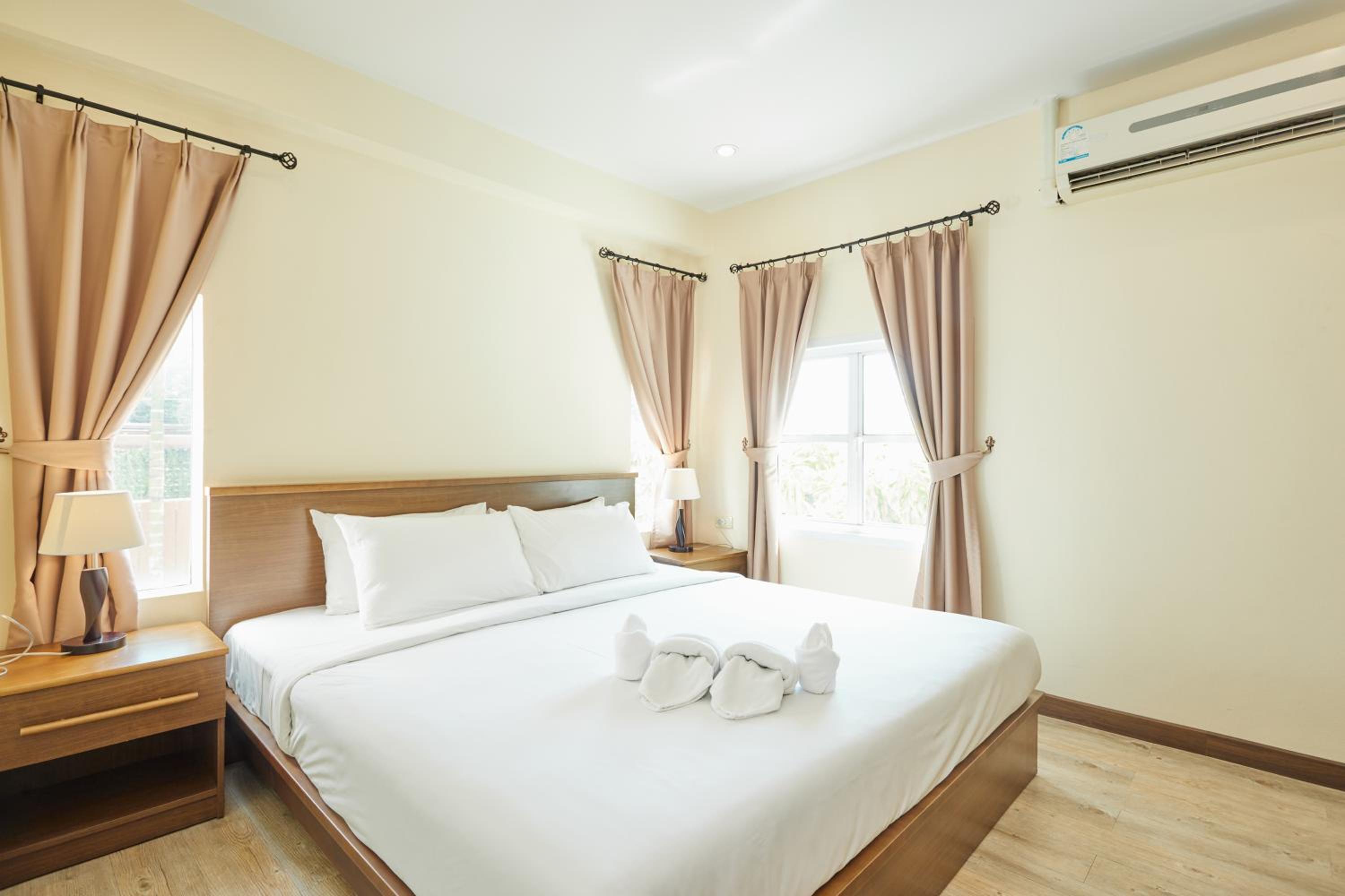 Three-Bedroom Villa - The Talay Villa - Photo 14