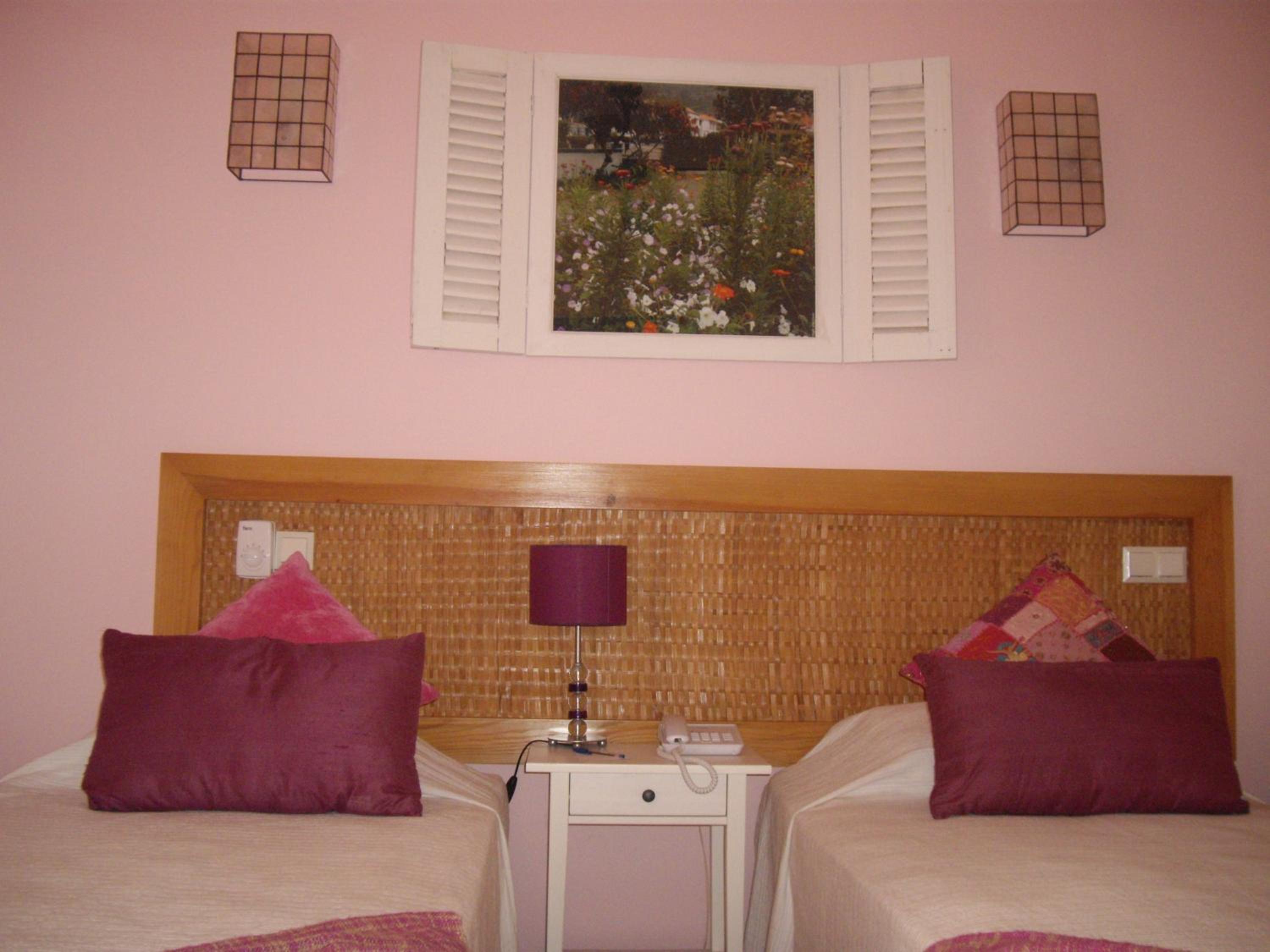 Double or Twin Room photo 2