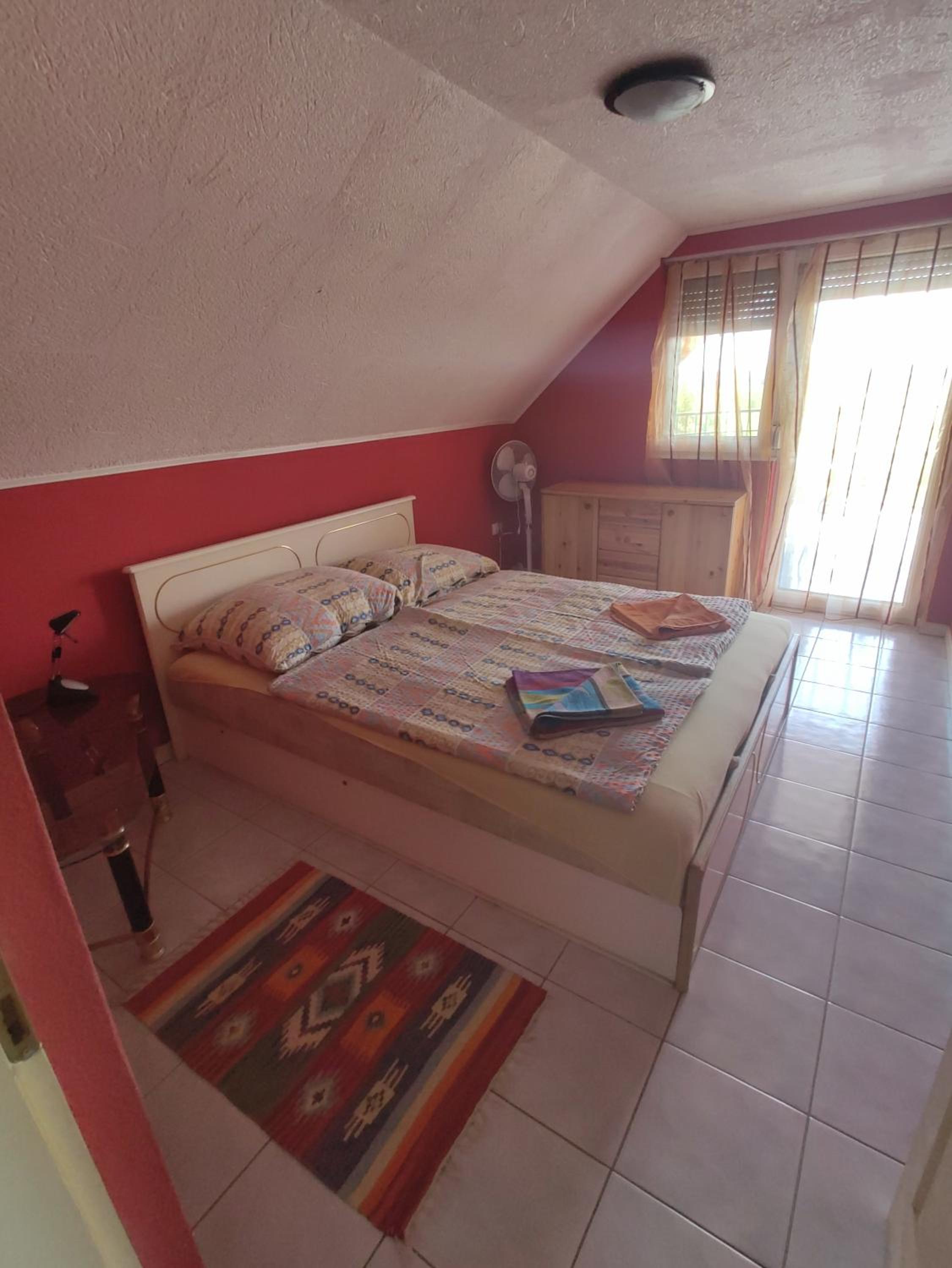 Four-Bedroom House photo 2