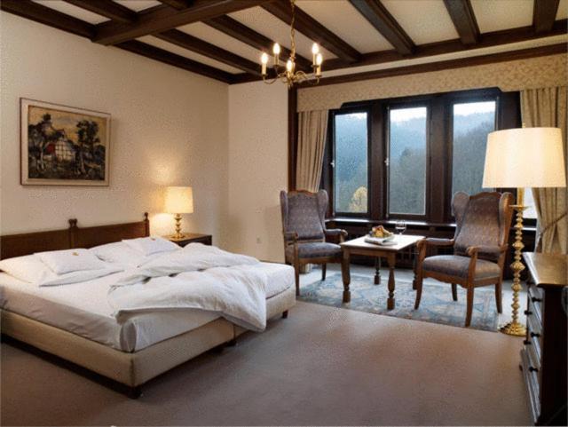 Large Double Room photo 3