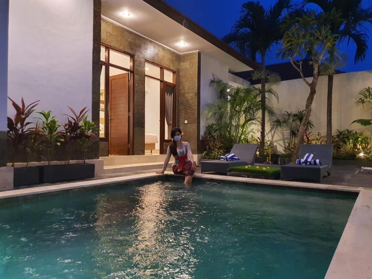 Two-Bedroom Villa - Photo 8