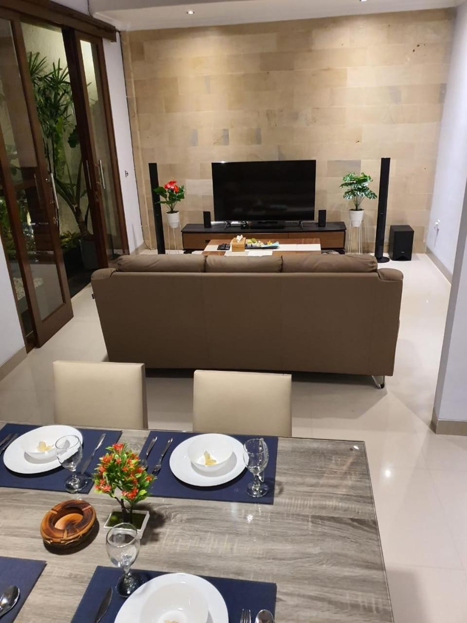 Two-Bedroom Villa - Photo 3