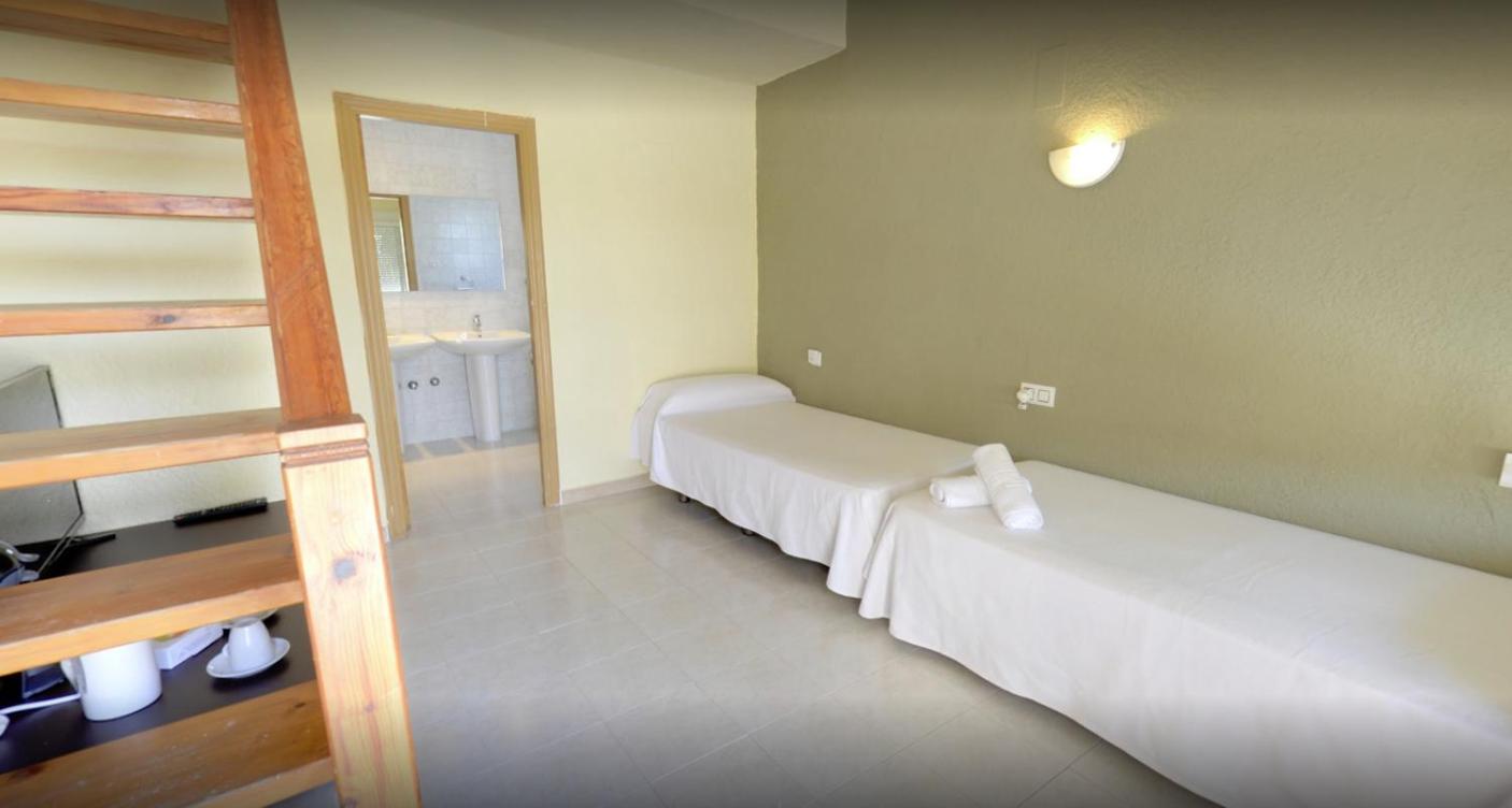 Standard Quadruple Room - Photo 2