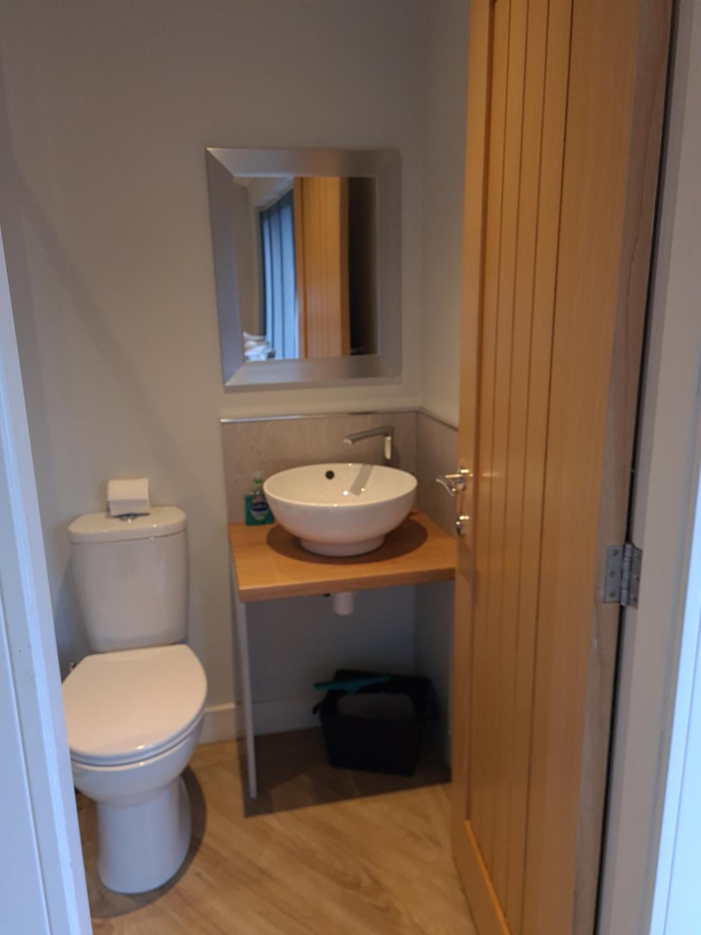 One-Bedroom Apartment - Photo 9