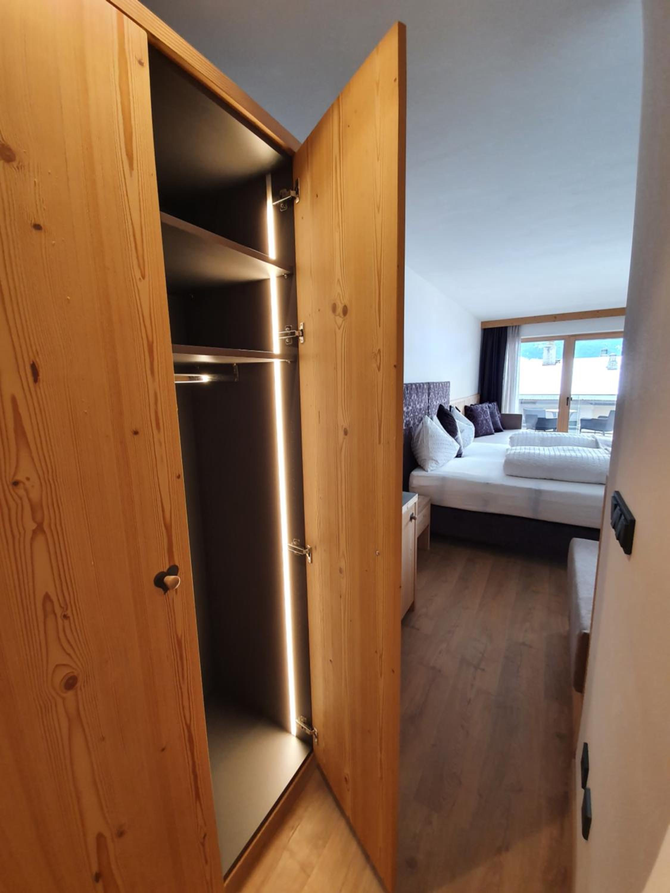 Superior Double Room - Photo 4
