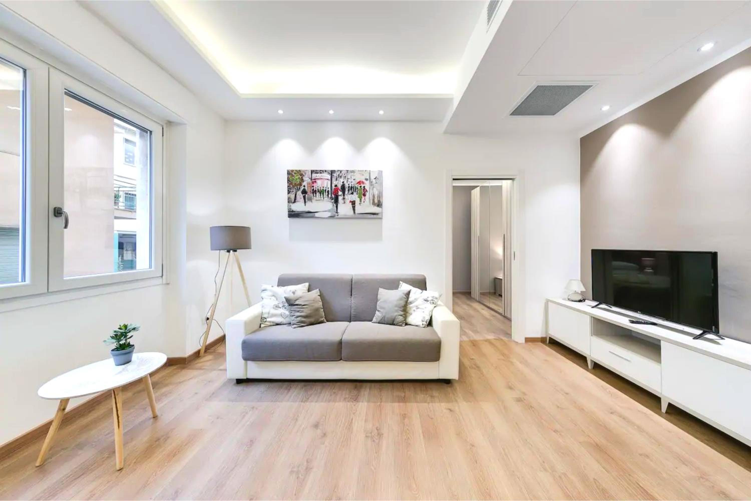 One-Bedroom Apartment