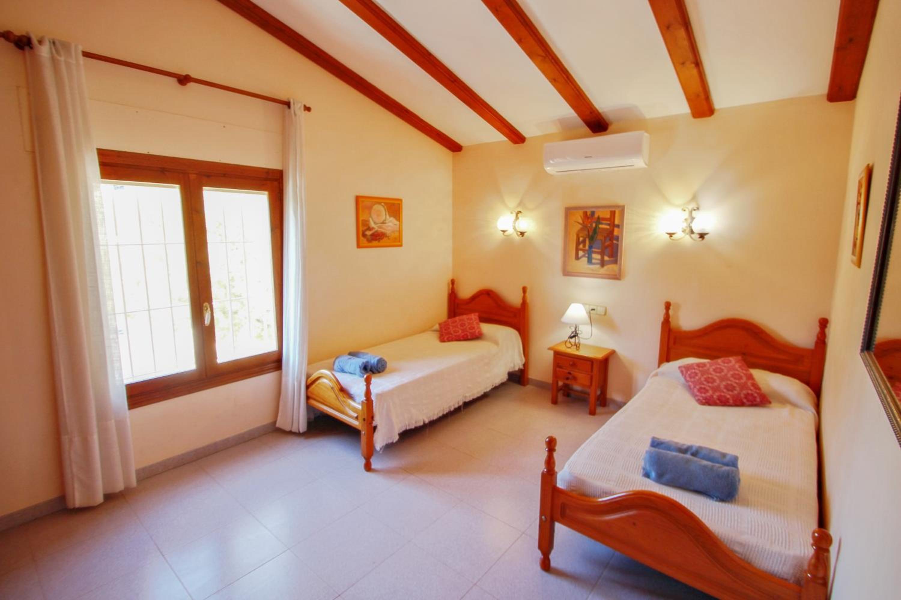 Casa de cinco habitaciones