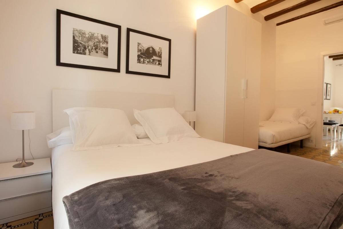 Two-Bedroom Apartment (6 Adults) photo 2