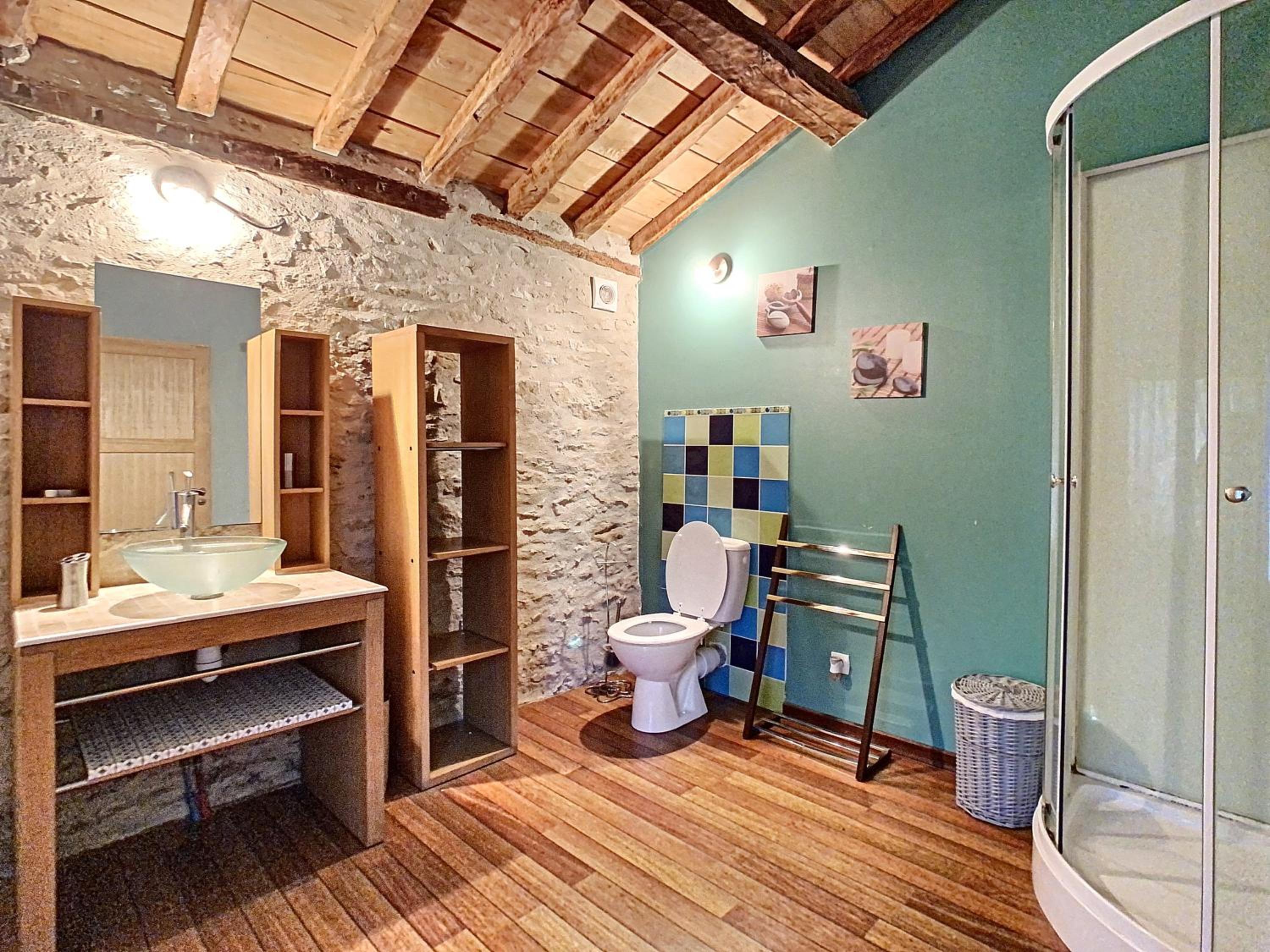 Two-Bedroom House photo 3
