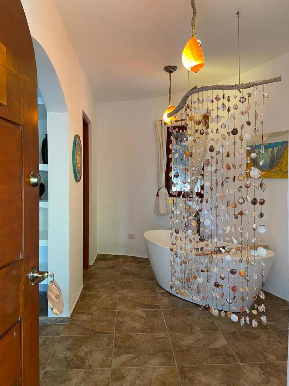 Superior King Suite - Photo 20