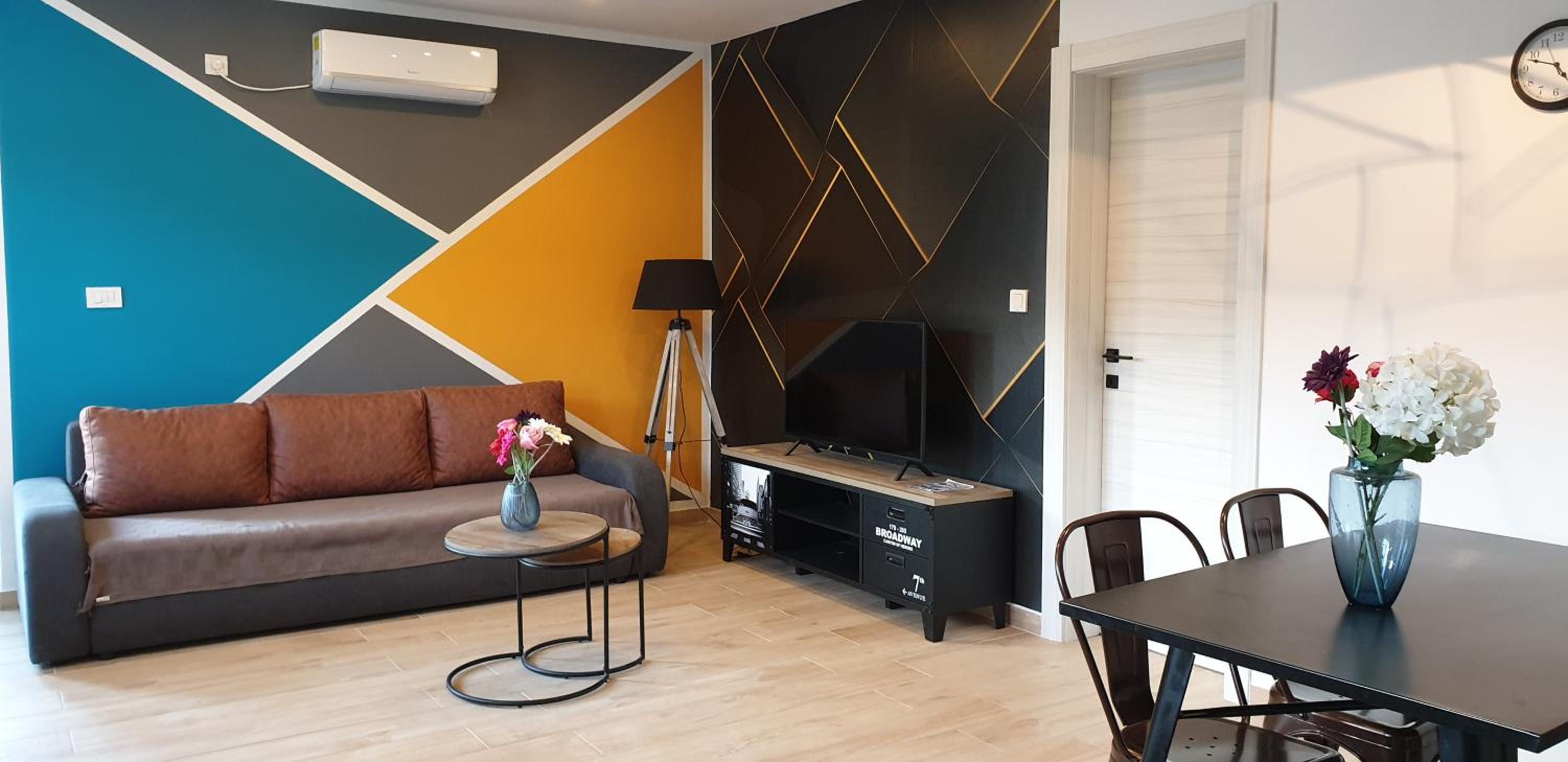 Apartment with Balcony