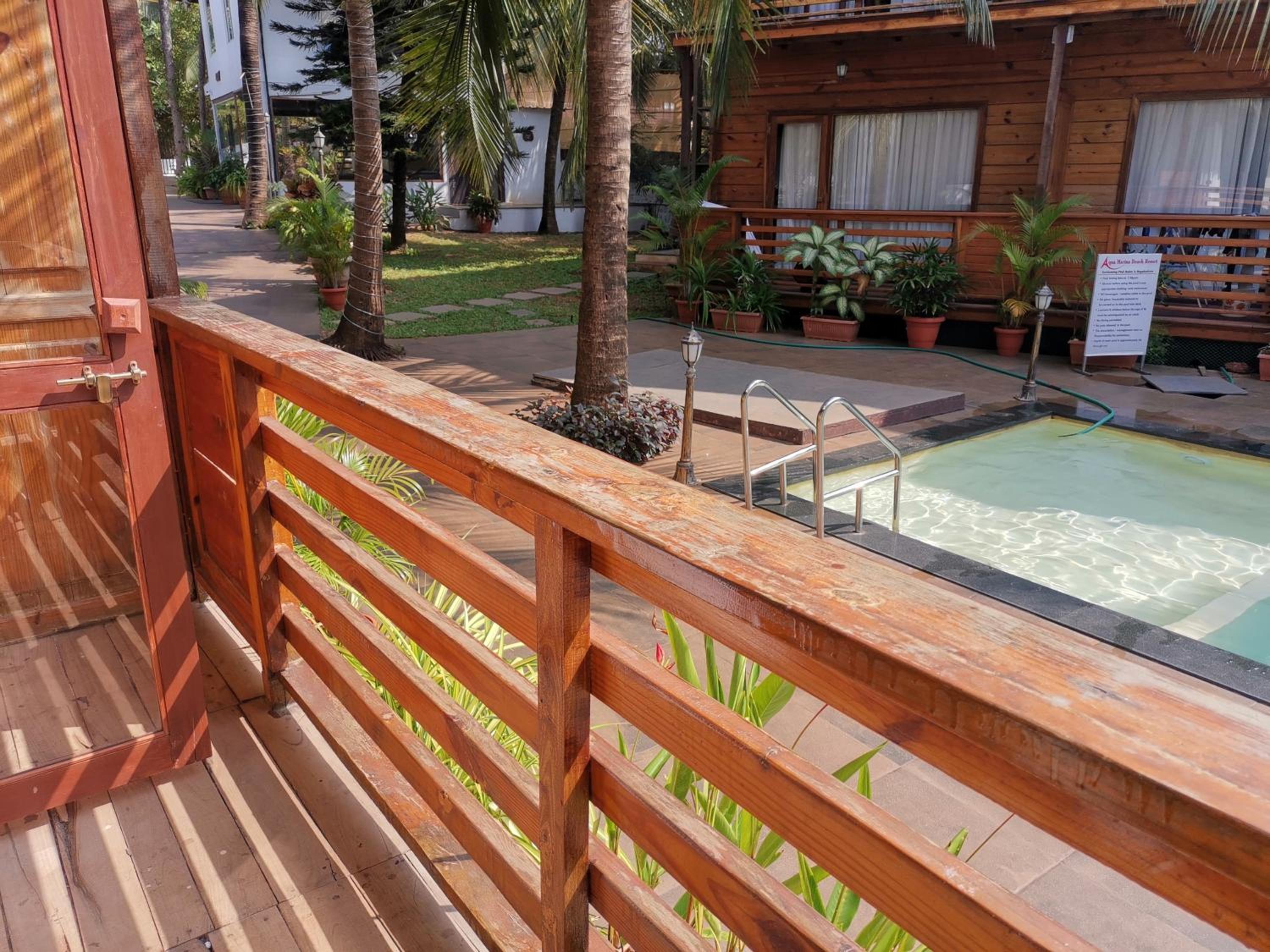 Wooden Cottage with Pool View  - Photo 2