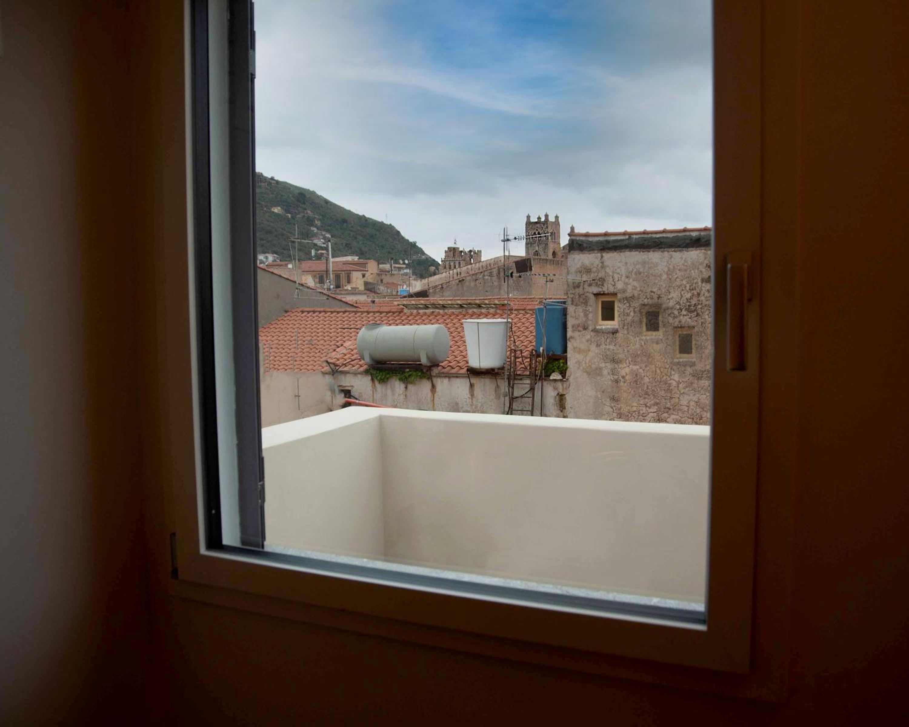 Double Room with Terrace - Photo 7