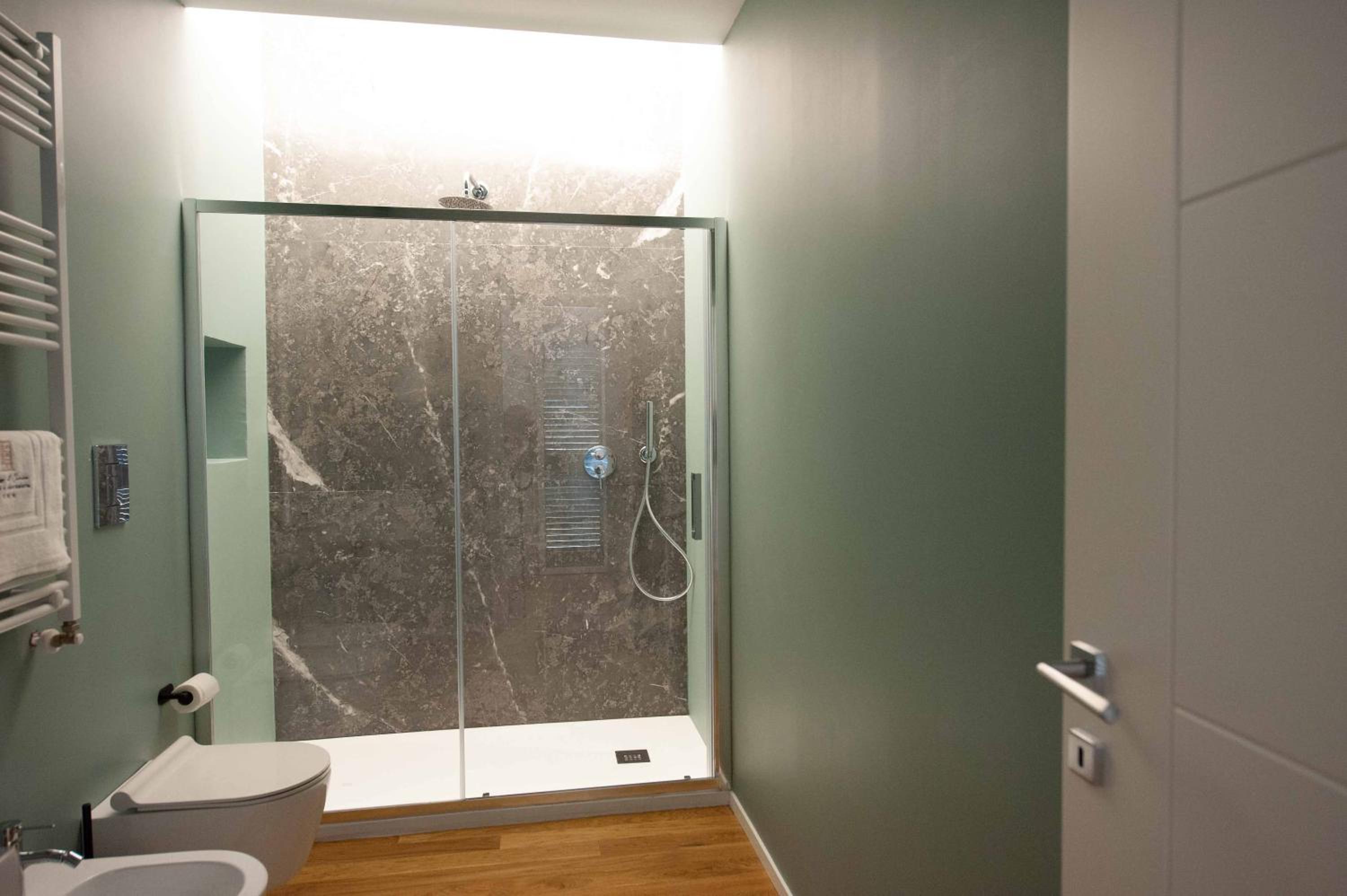 Double Room with Terrace - Photo 3