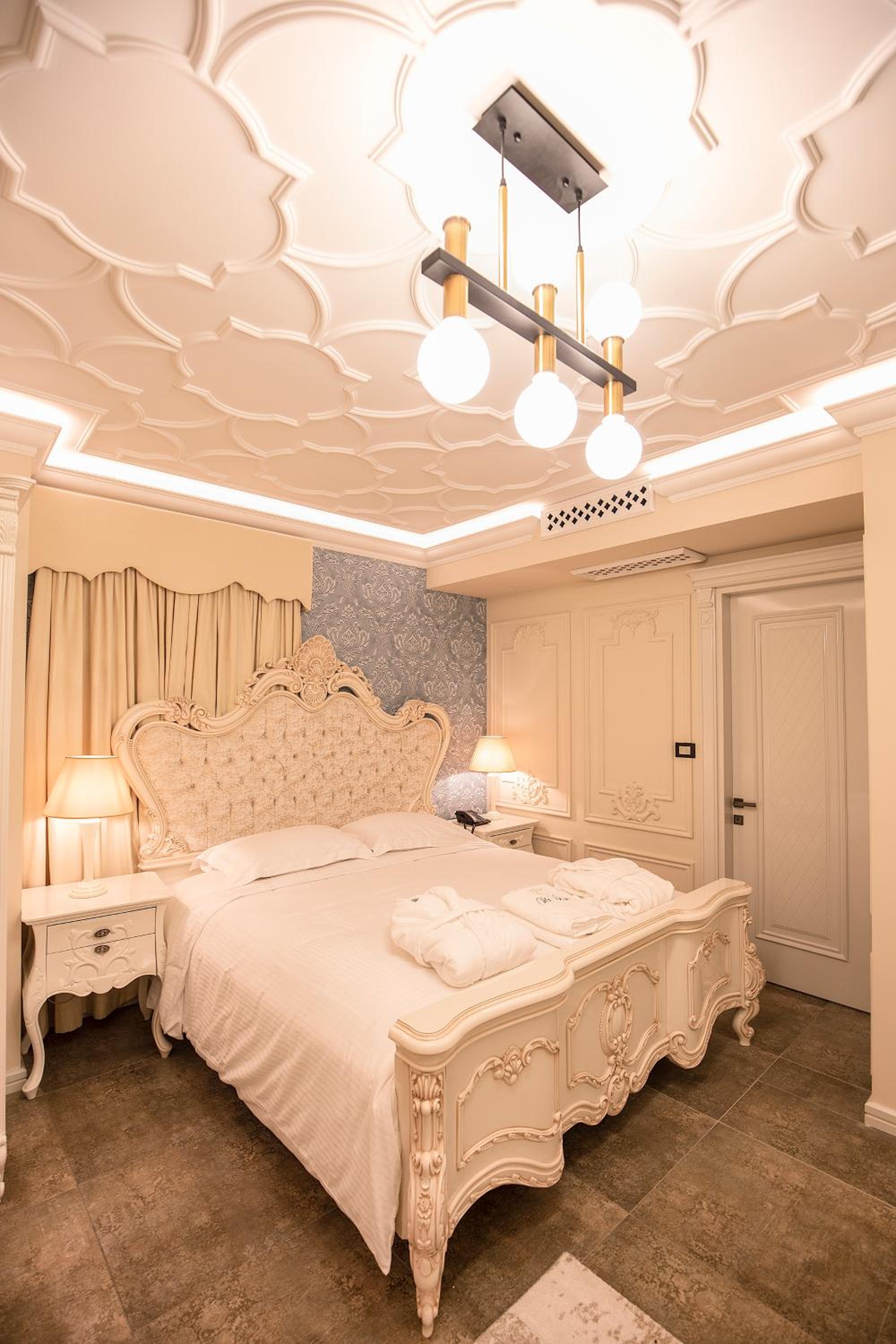 Deluxe Suite photo 1
