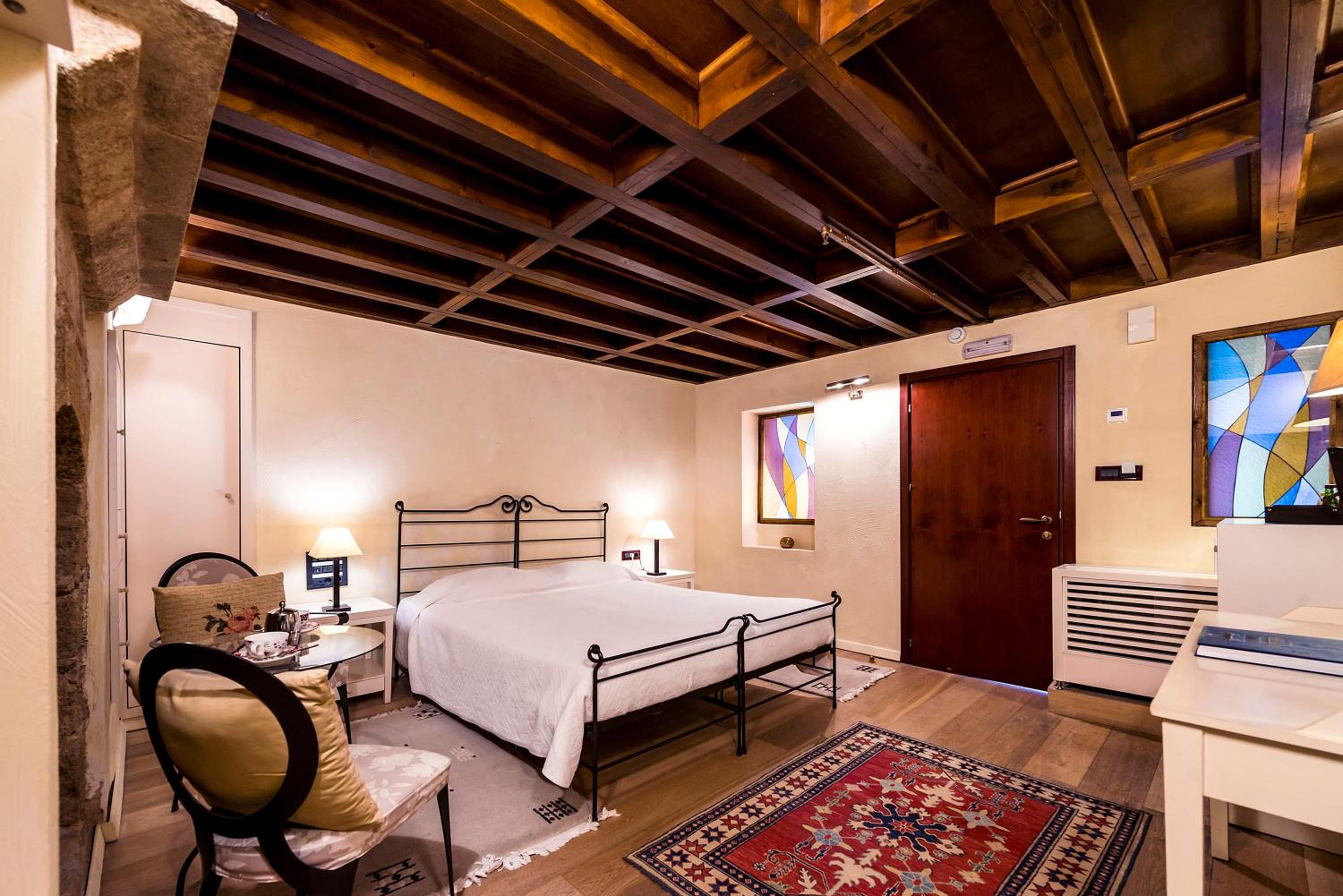 Mythos Junior Suite with Spa Tub - Photo 2